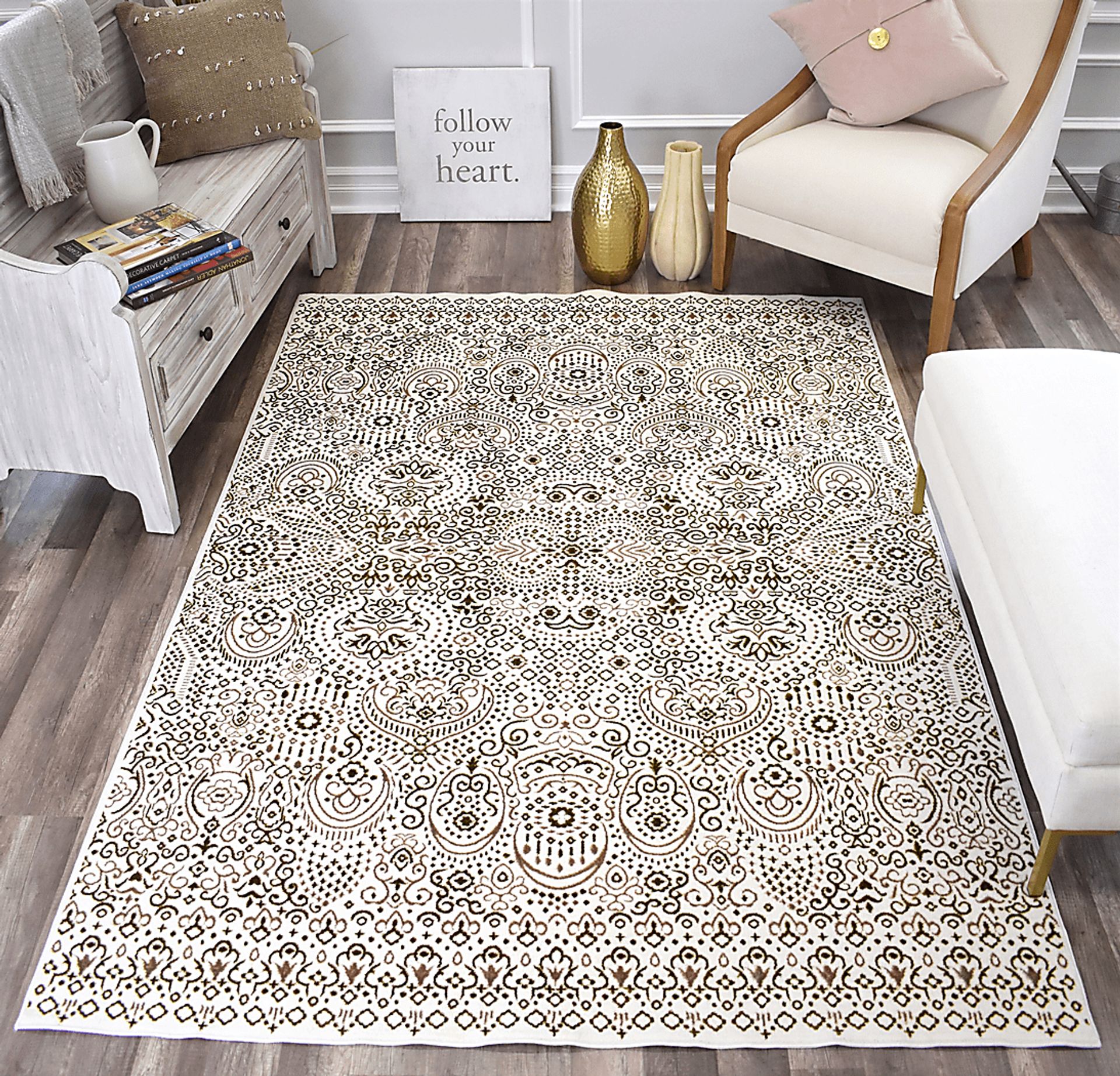 CosmoLiving By Cosmopolitan Ellyse Cream 5' x 7' Rug - Image 4