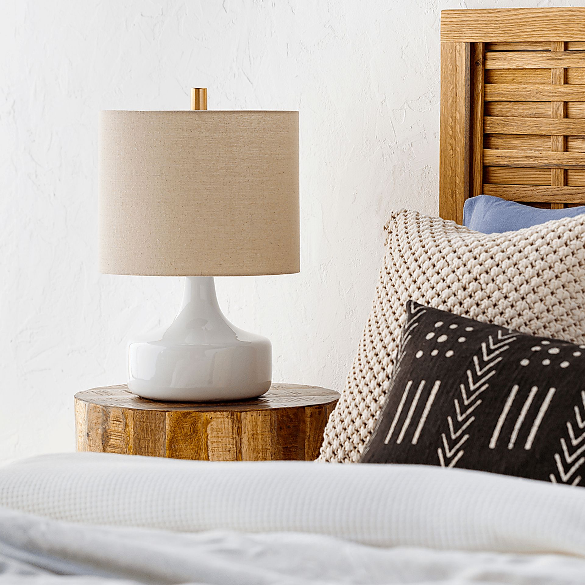 Ellzey Creek White Lamp - Image 6