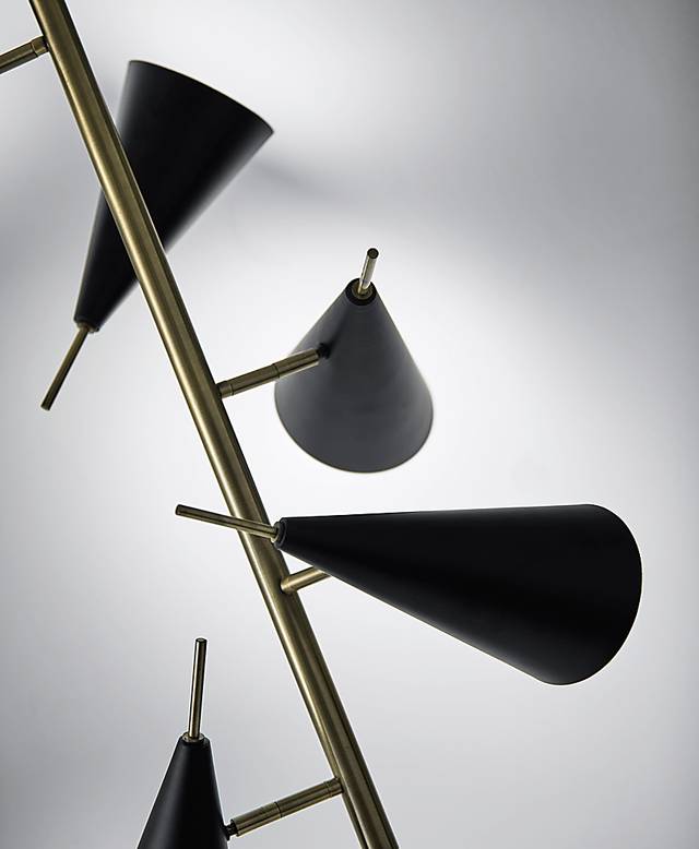 Elm Way Brass Floor Lamp - Thumbnail - Image 4