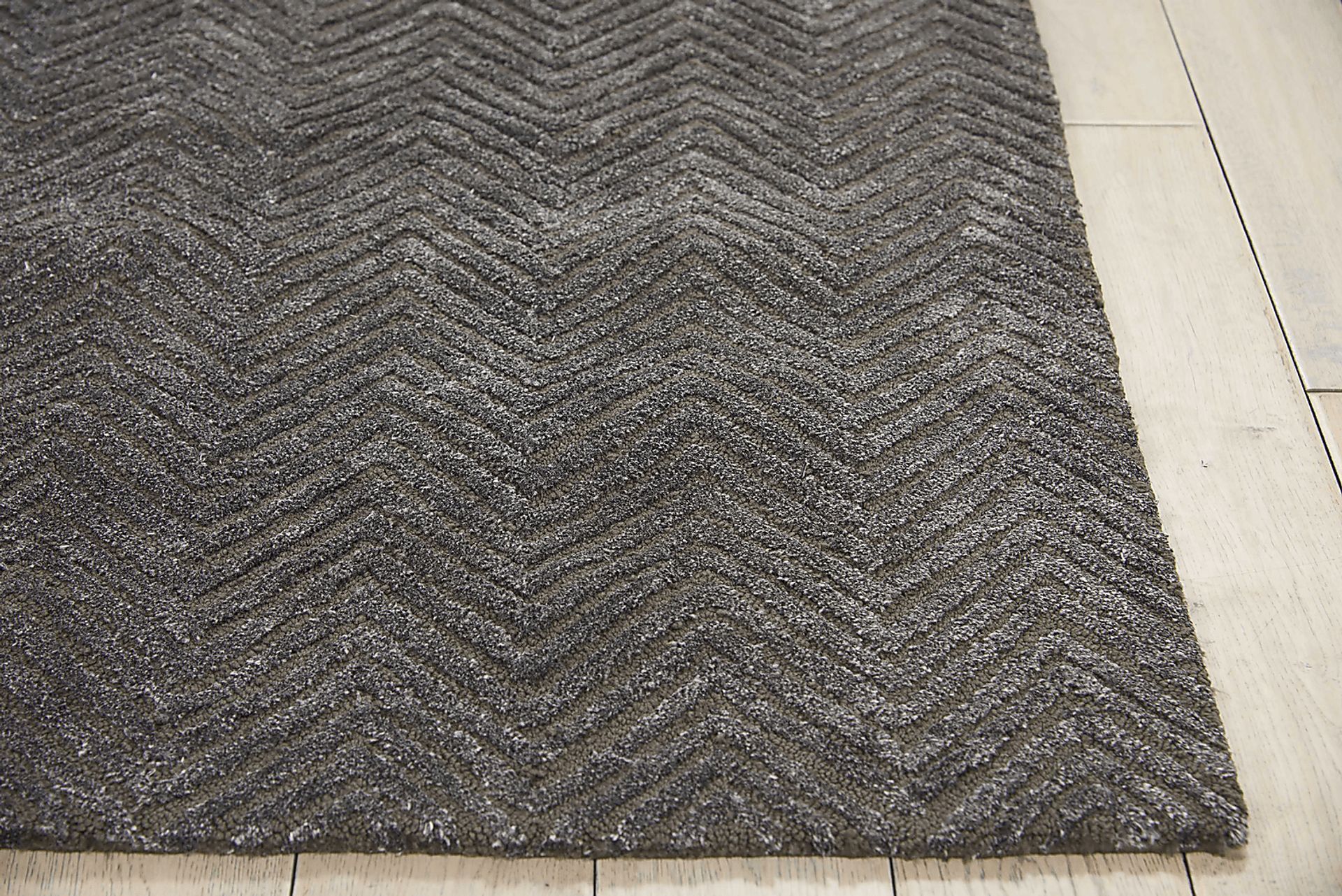 Elmena Gray 9'6 x 13' Rug - Image 2