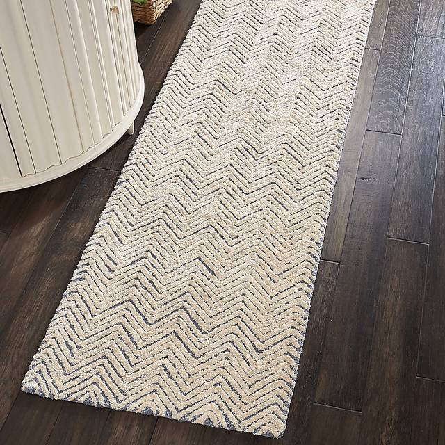 Elmena Ivory 2'3 x 7'6 Rug - Thumbnail - Image 4
