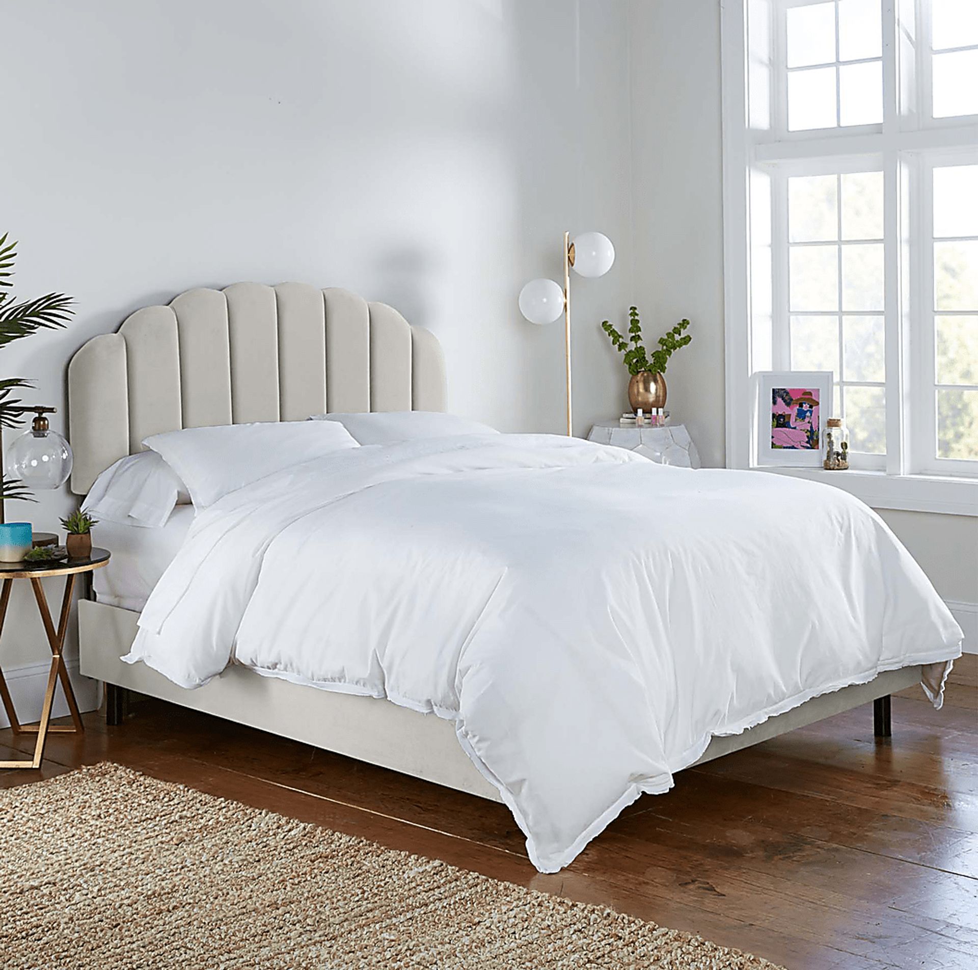 Eloisan Light Gray California King Bed - Image 2