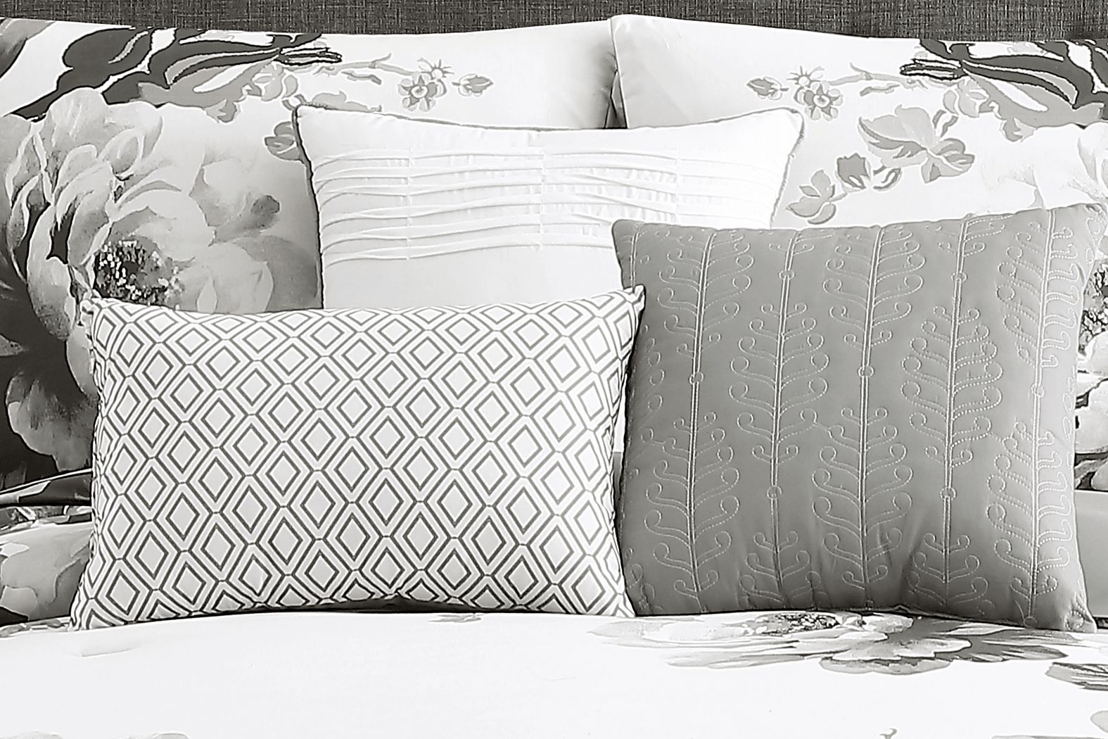 Elrissa Comforter - Thumbnail 3