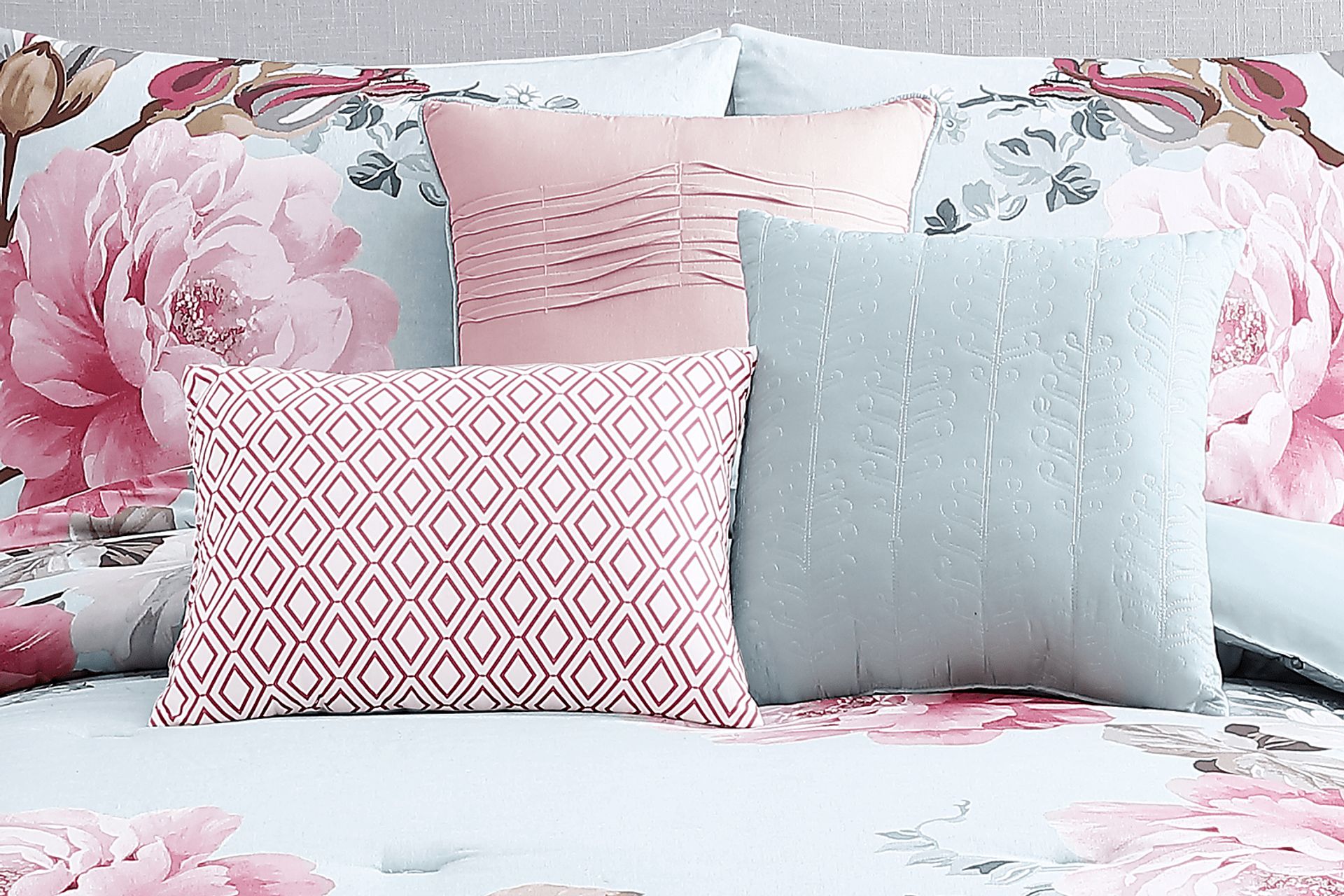 Elrissa Light Blue 7 Pc King Comforter Set - Image 5