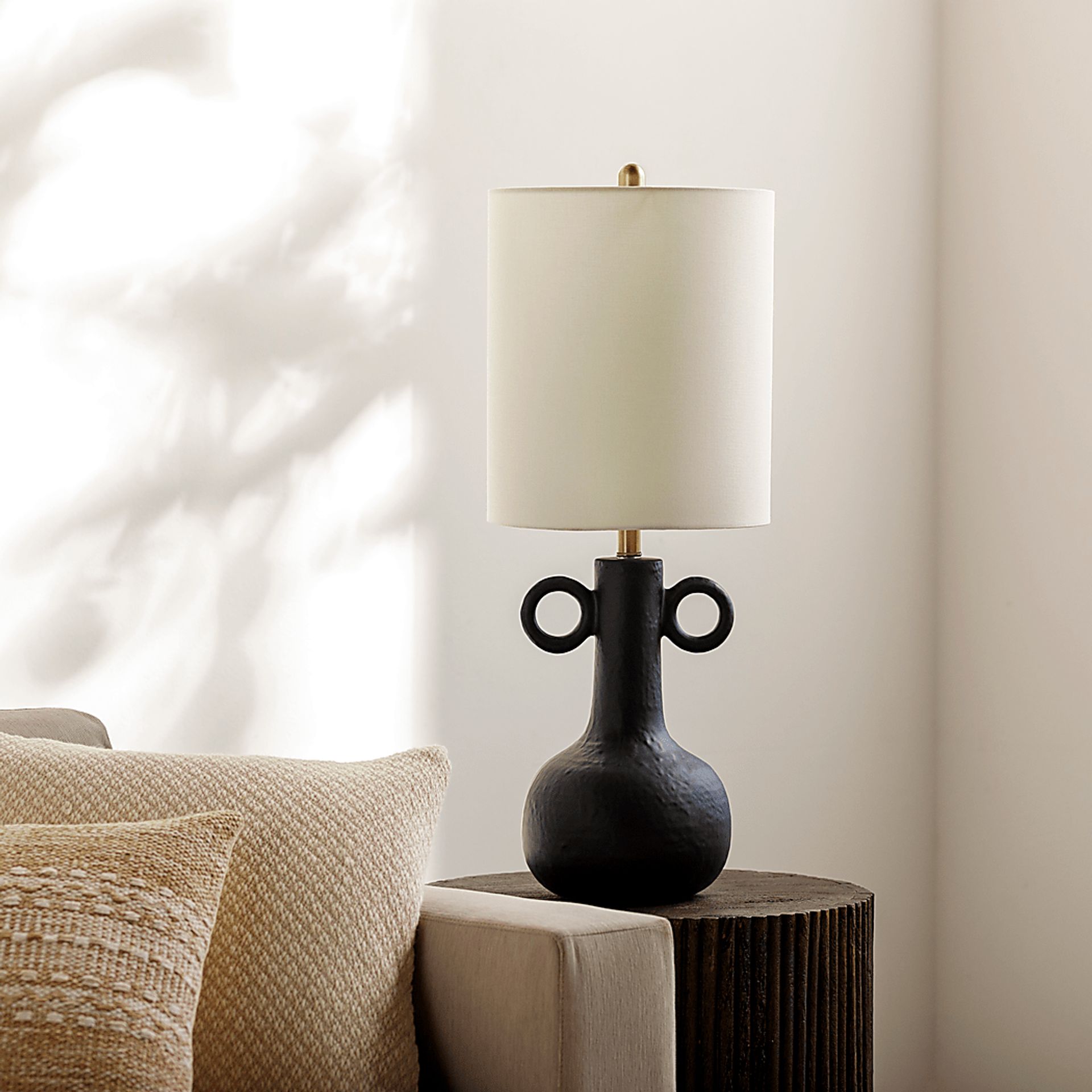 Elsmore Club Black Lamp - Image 2