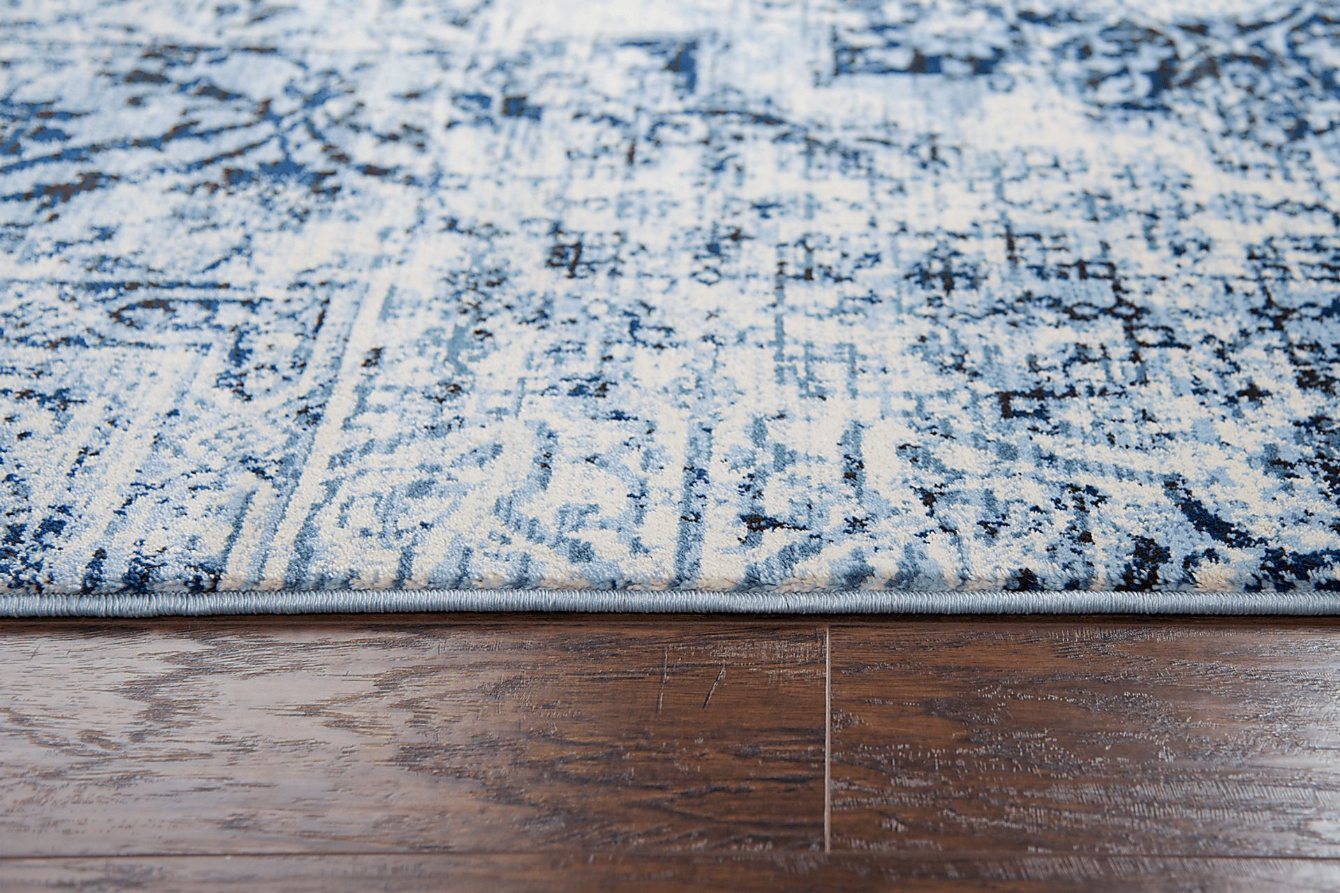 Emayn Ivory 7'10 x 10'10 Rug - Image 3