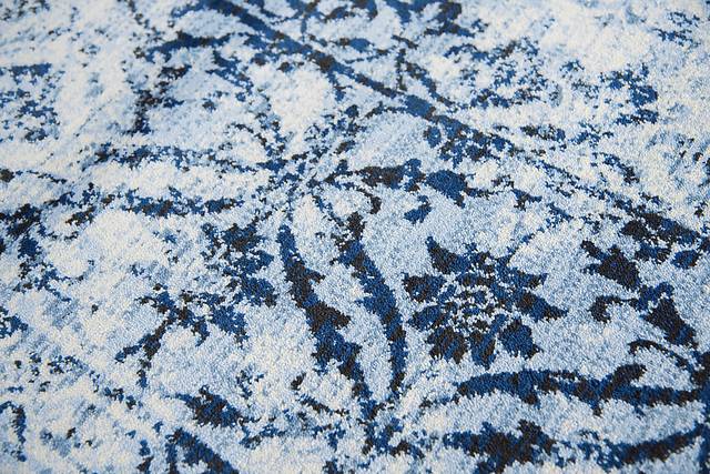 Emayn Ivory 7'10 x 10'10 Rug - Thumbnail - Image 4