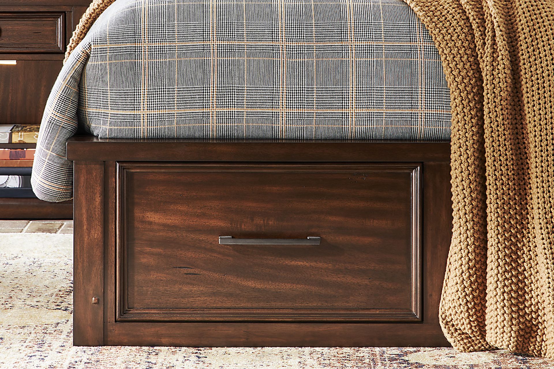 Emberton Dark Brown 7 Pc Queen Storage Bedroom - Image 5