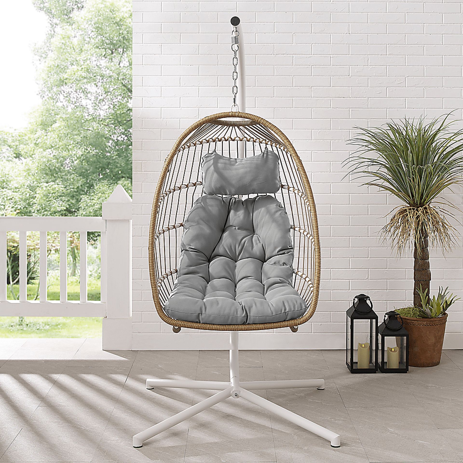 Emerywood Brown Outdoor Swinging Accent Chair - Image 5