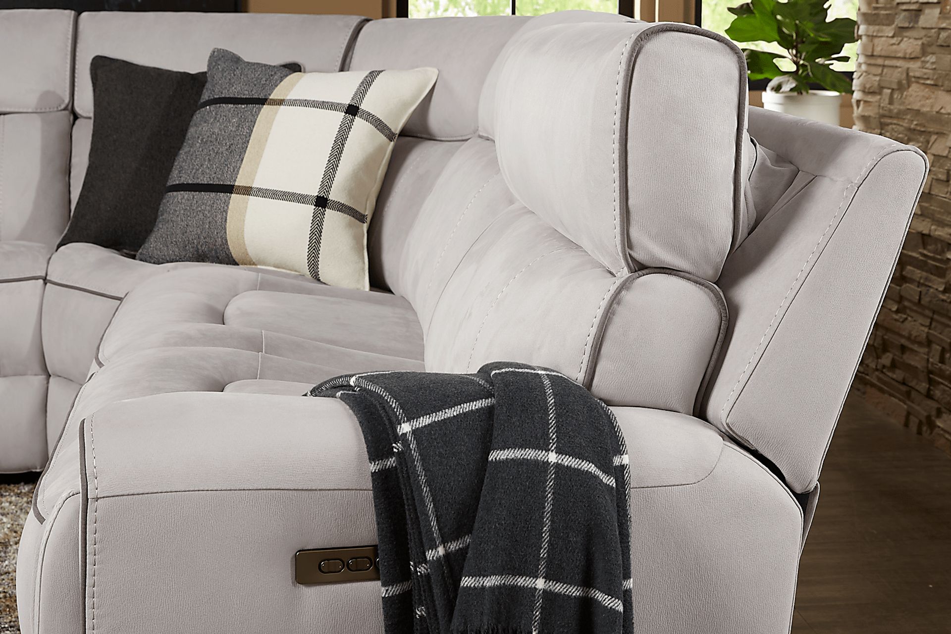 Emmett Avenue Gray 6 Pc Dual Power Reclining Sectional - Image 10