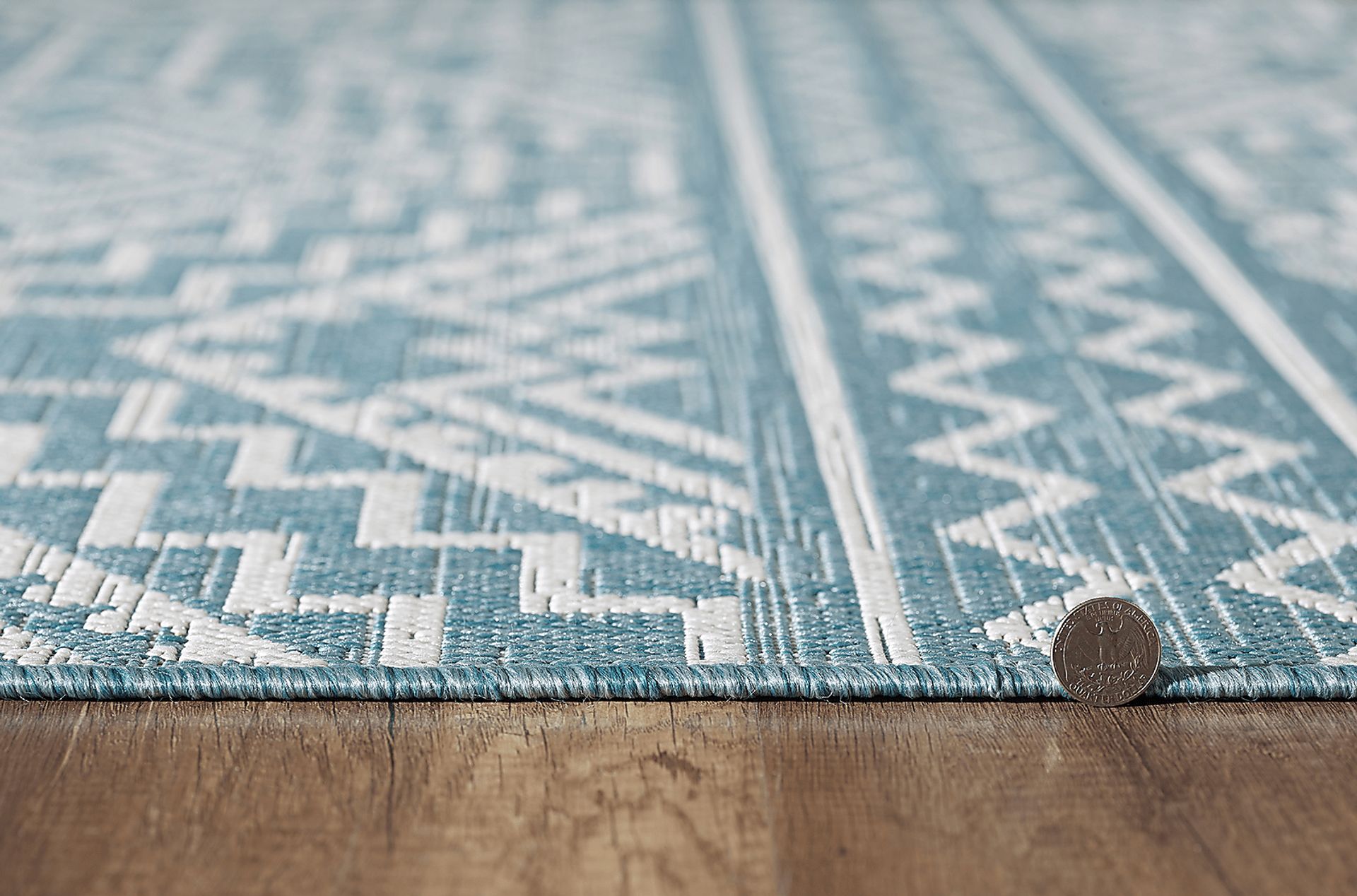 Emspool Aqua 5'3 x 7'7 Indoor/Outdoor Rug - Image 6