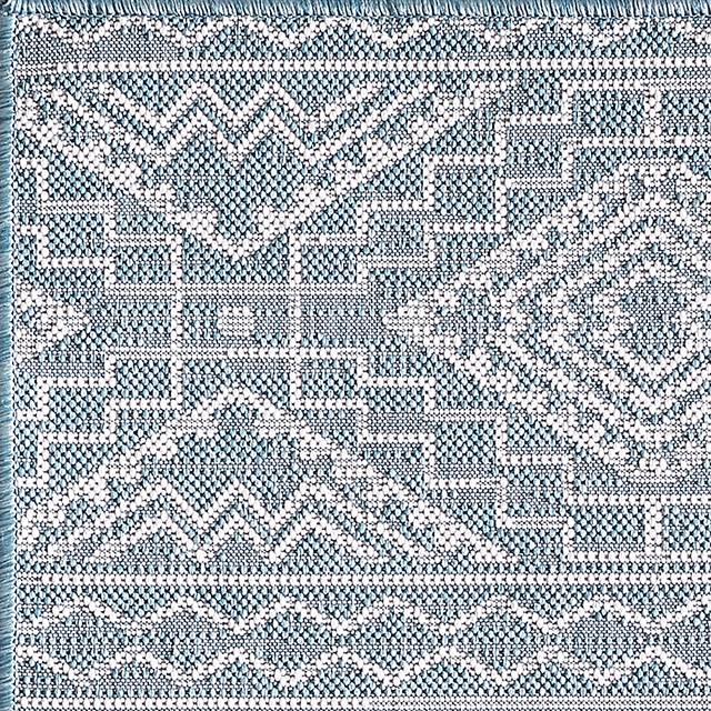 Emspool Aqua 5'3 x 7'7 Indoor/Outdoor Rug - Thumbnail - Image 7