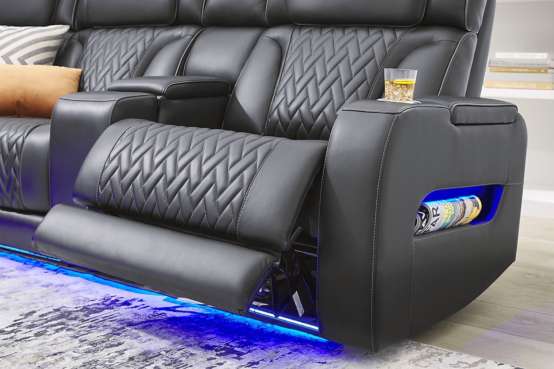 Encore Black Leather 6 Pc Triple Power Reclining Sectional Living Room - Image 4