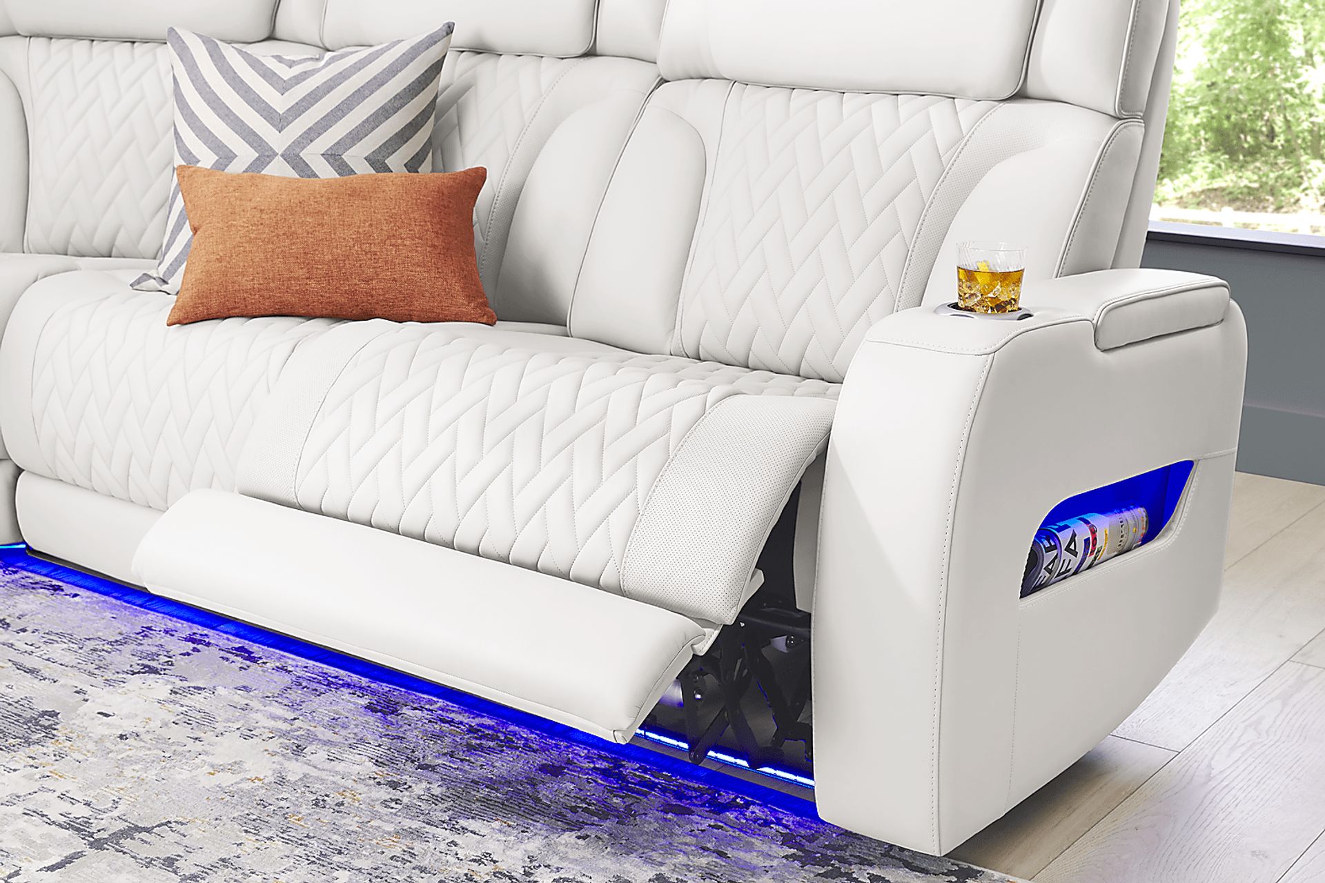 Encore White Leather 3 Pc Triple Power Reclining Sectional - Image 4