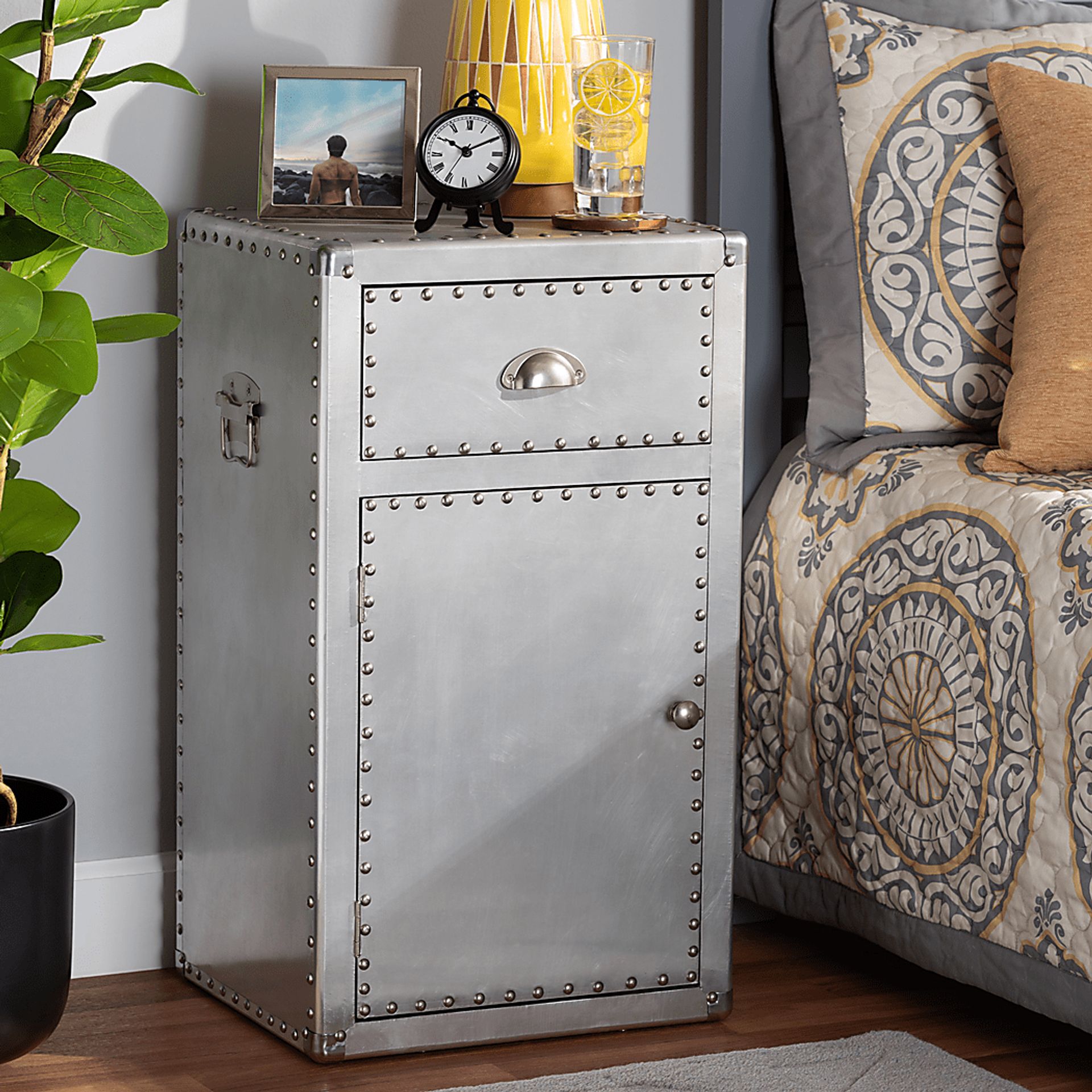 Enoree Silver Accent Cabinet - Image 9