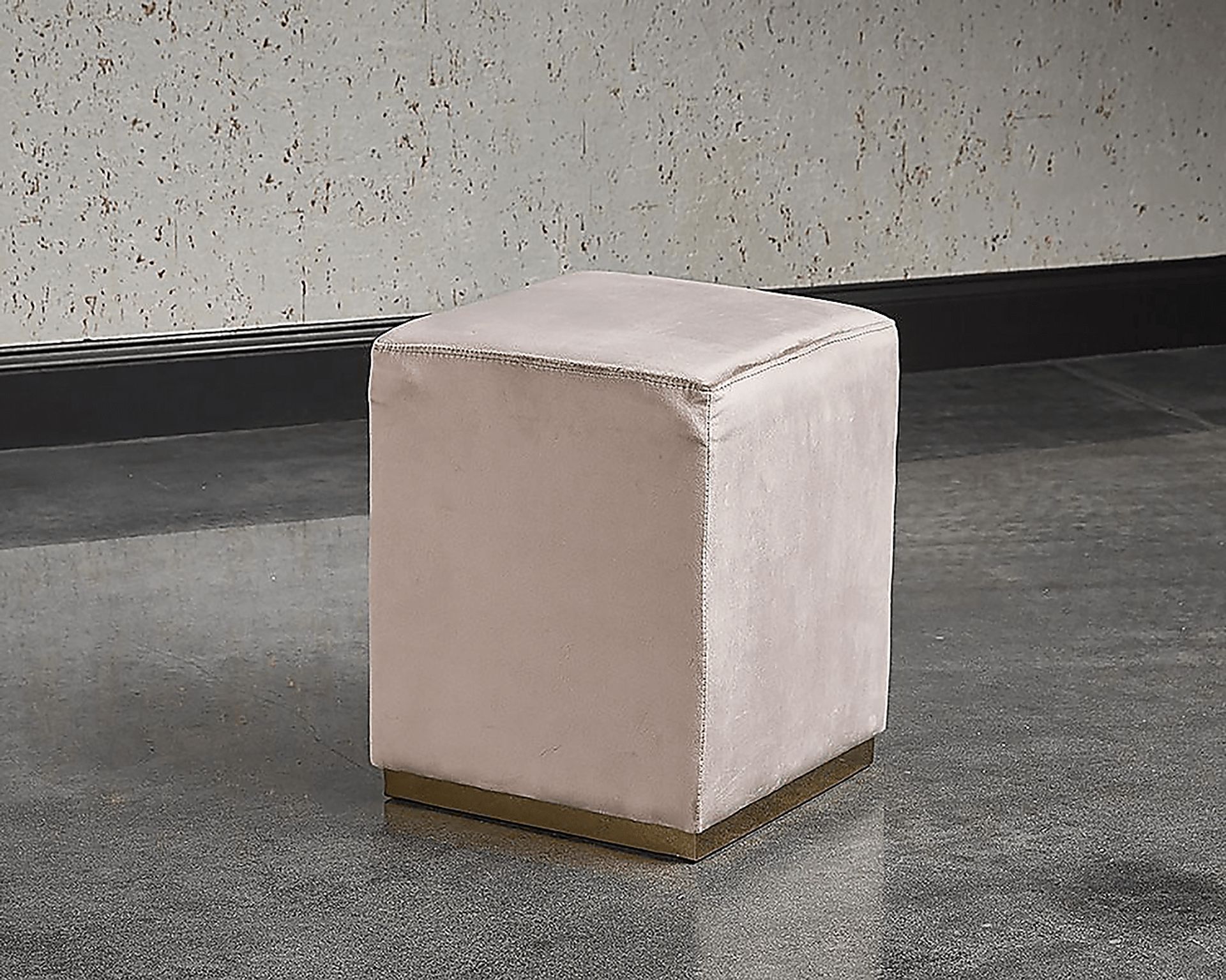 Enze Pink Ottoman - Image 3