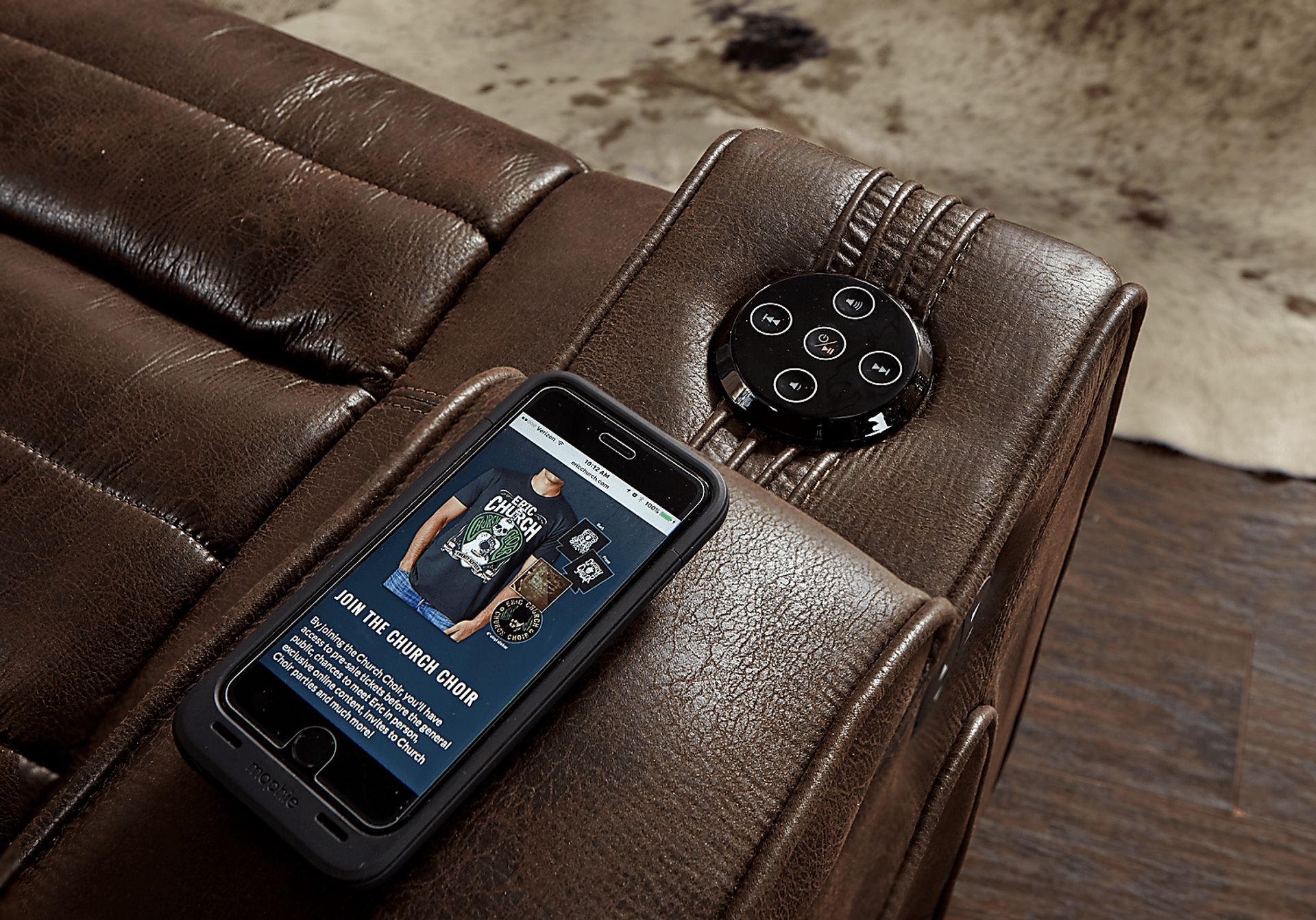 Eric Church Highway To Home Chief Brown Dual Power Recliner - Image 3