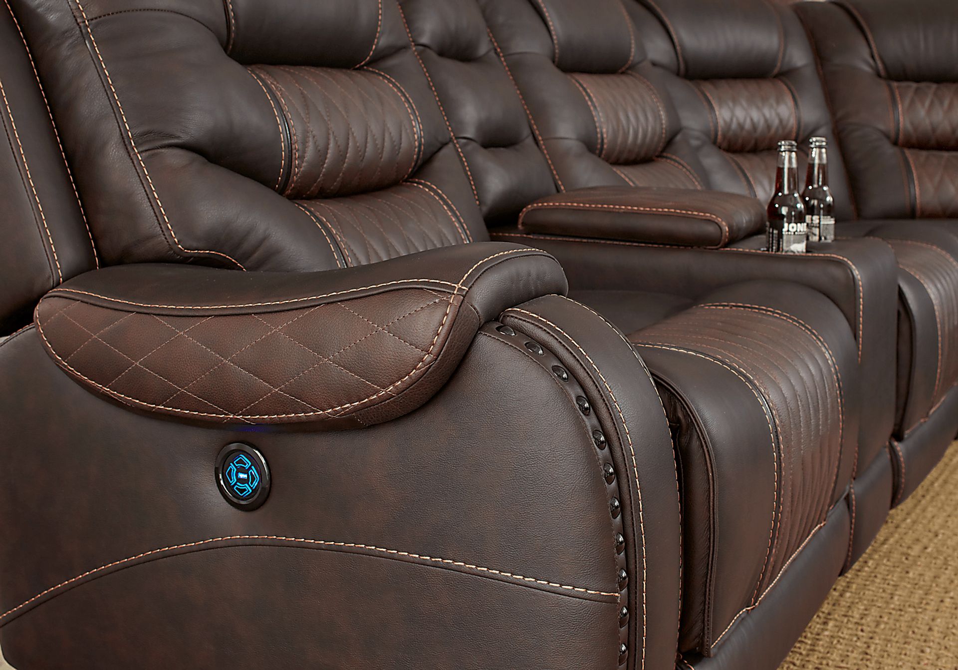 Eric Church Highway To Home Headliner Brown Leather 6 Pc Dual Power Reclining Sectional - Image 4
