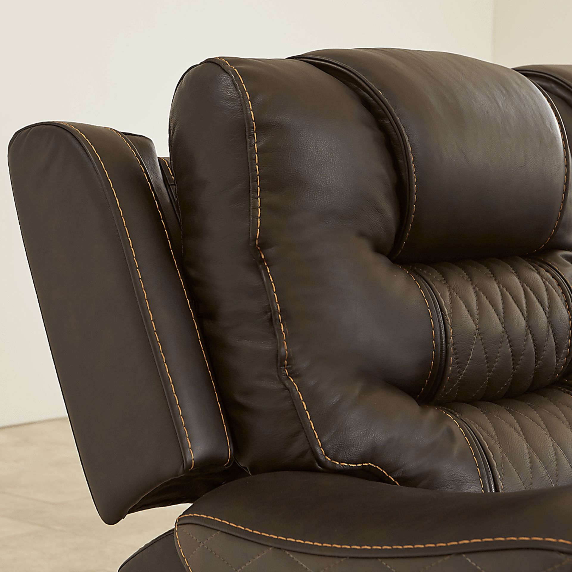 Eric Church Highway To Home Headliner Brown Leather Reclining Sofa - Image 4