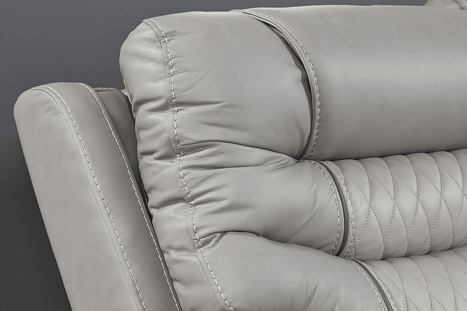 Headliner Gray Leather 5 Pc Dual Power Reclining Sectional - Image 12