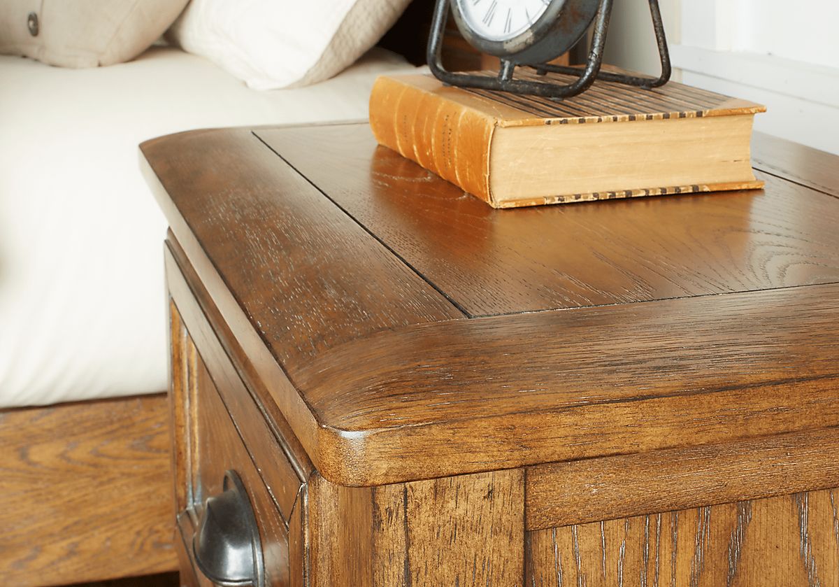 ERICさま Eric Church Highway To Home Elk Creek 8 Pc Gray Queen Bedroom Set