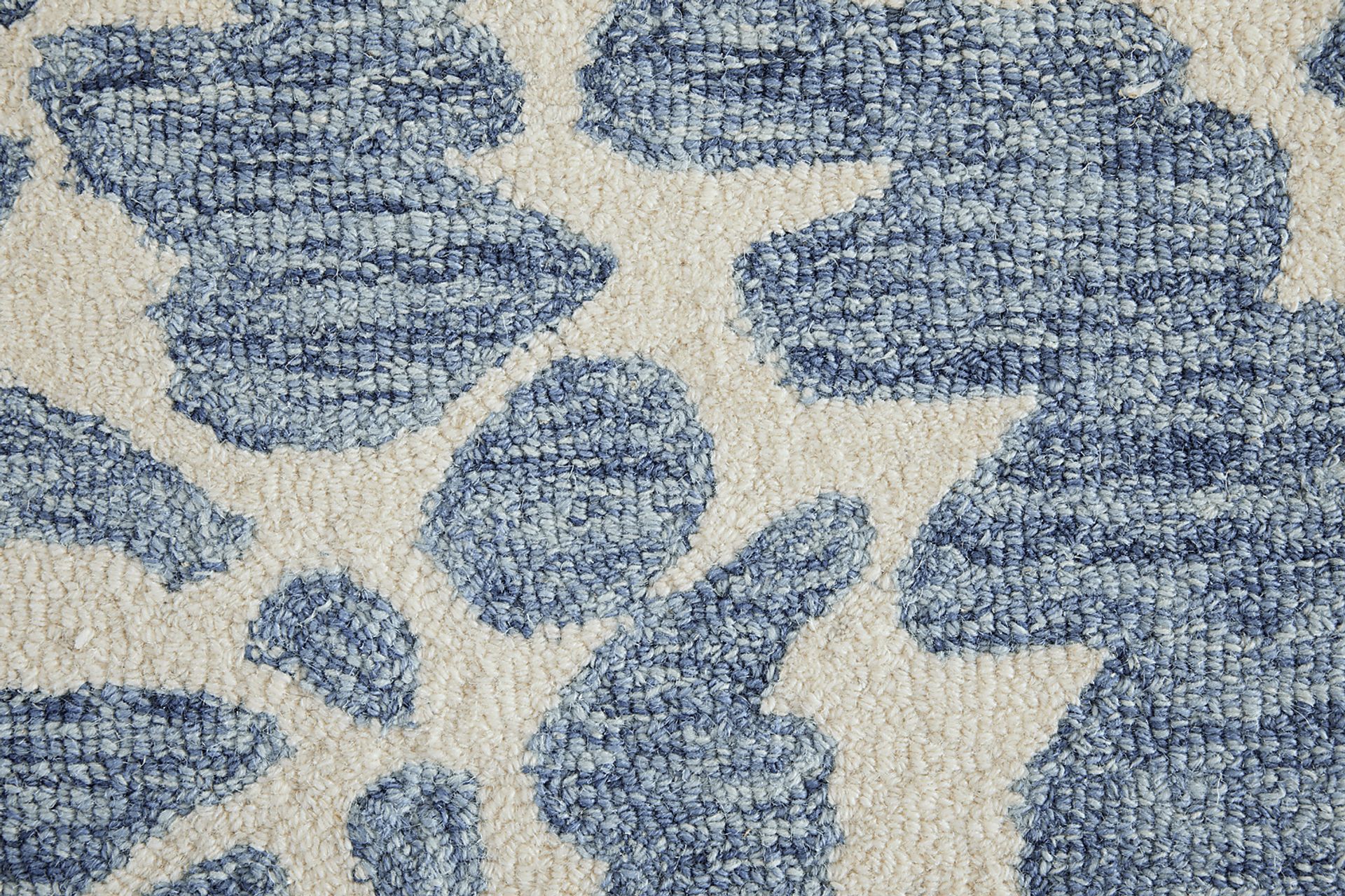 Erinne Blue 8' x 10' Rug - Image 5