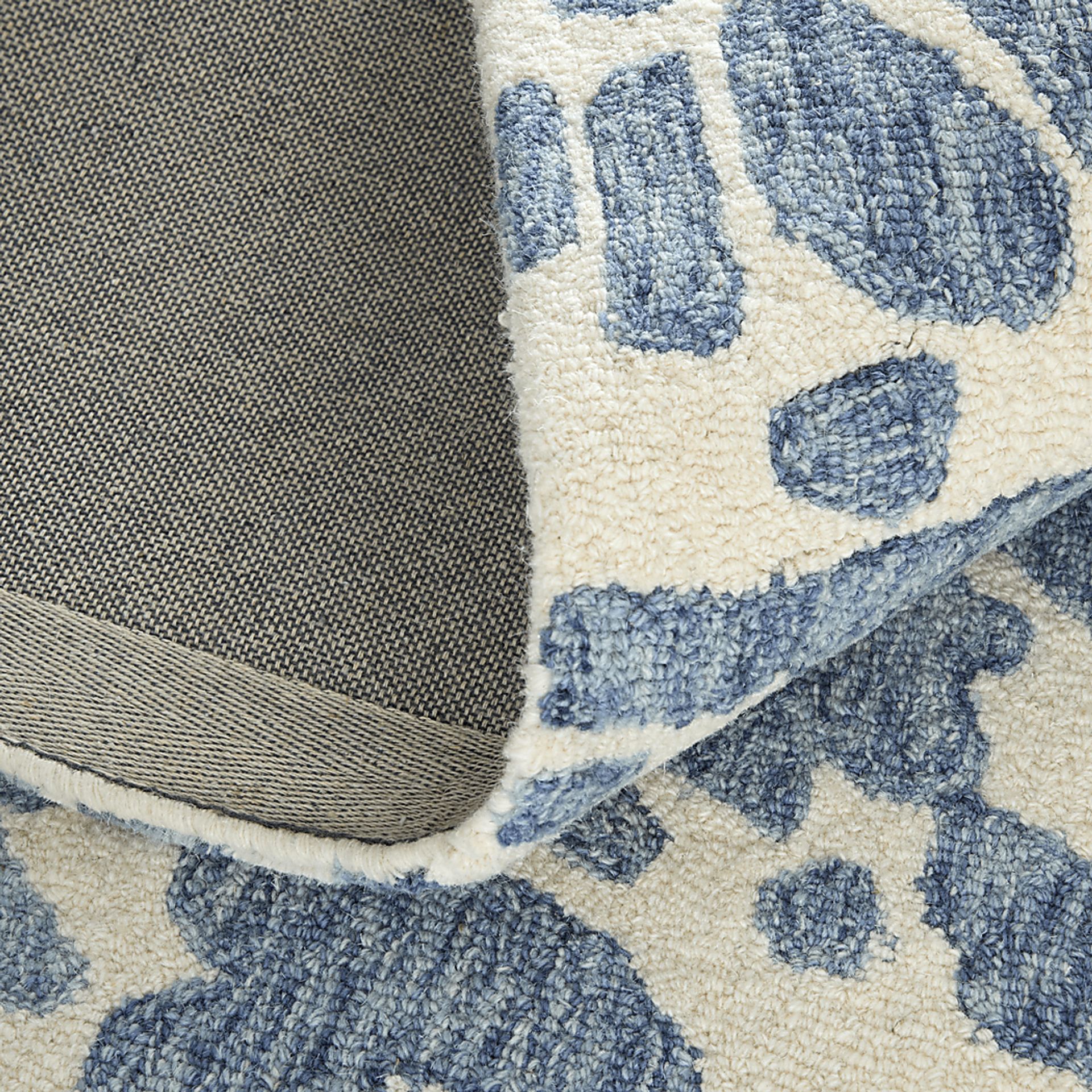 Erinne Blue 8' x 10' Rug - Image 6
