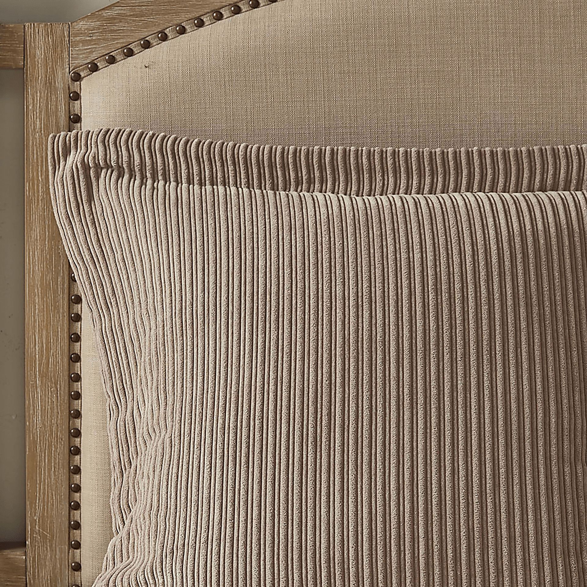 Erixa Beige Queen Comforter Set - Image 11