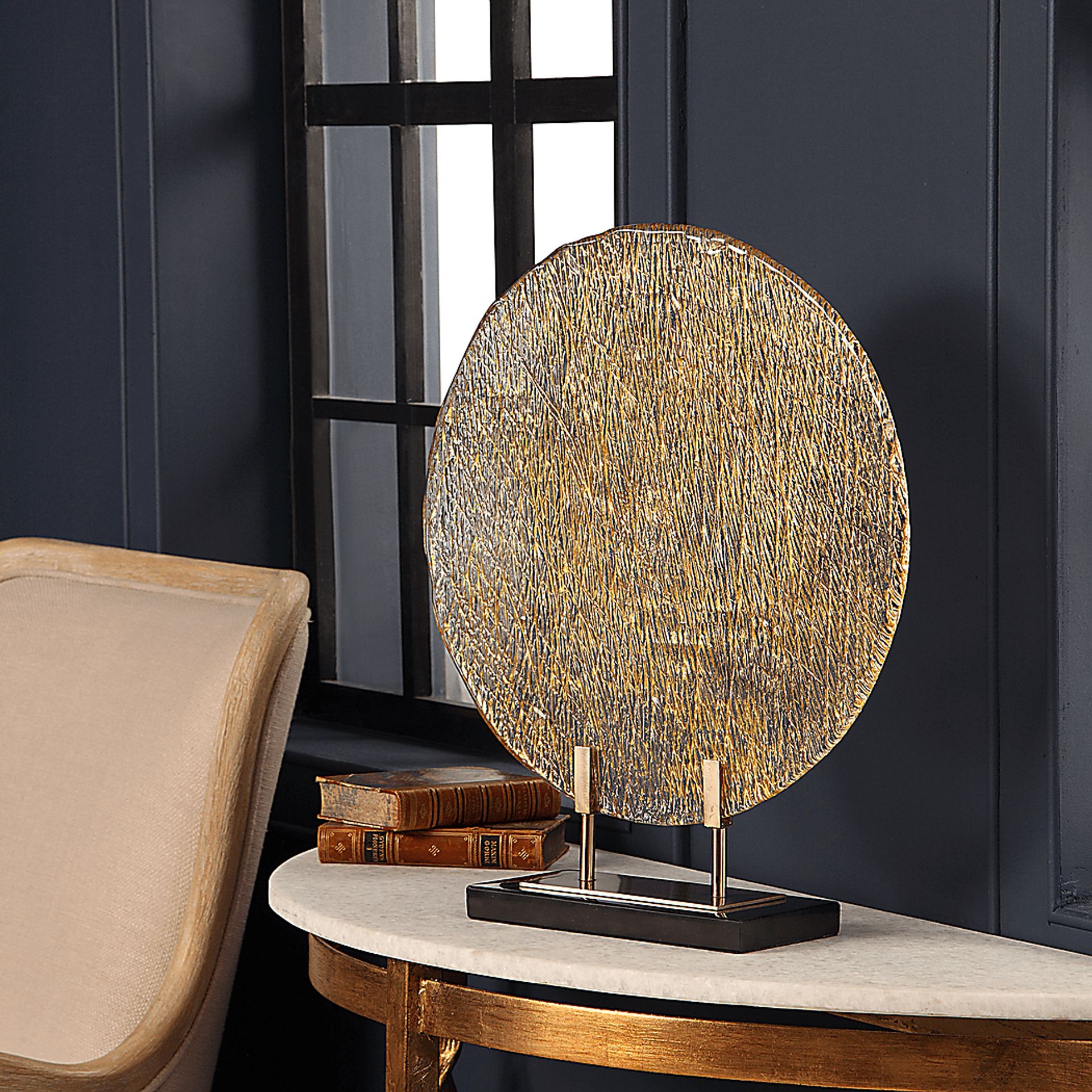 Esais Gold Decorative Plate - Image 4