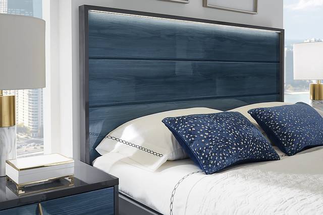 Esmedira Blue 5 Pc King Panel Bedroom - Thumbnail - Image 6