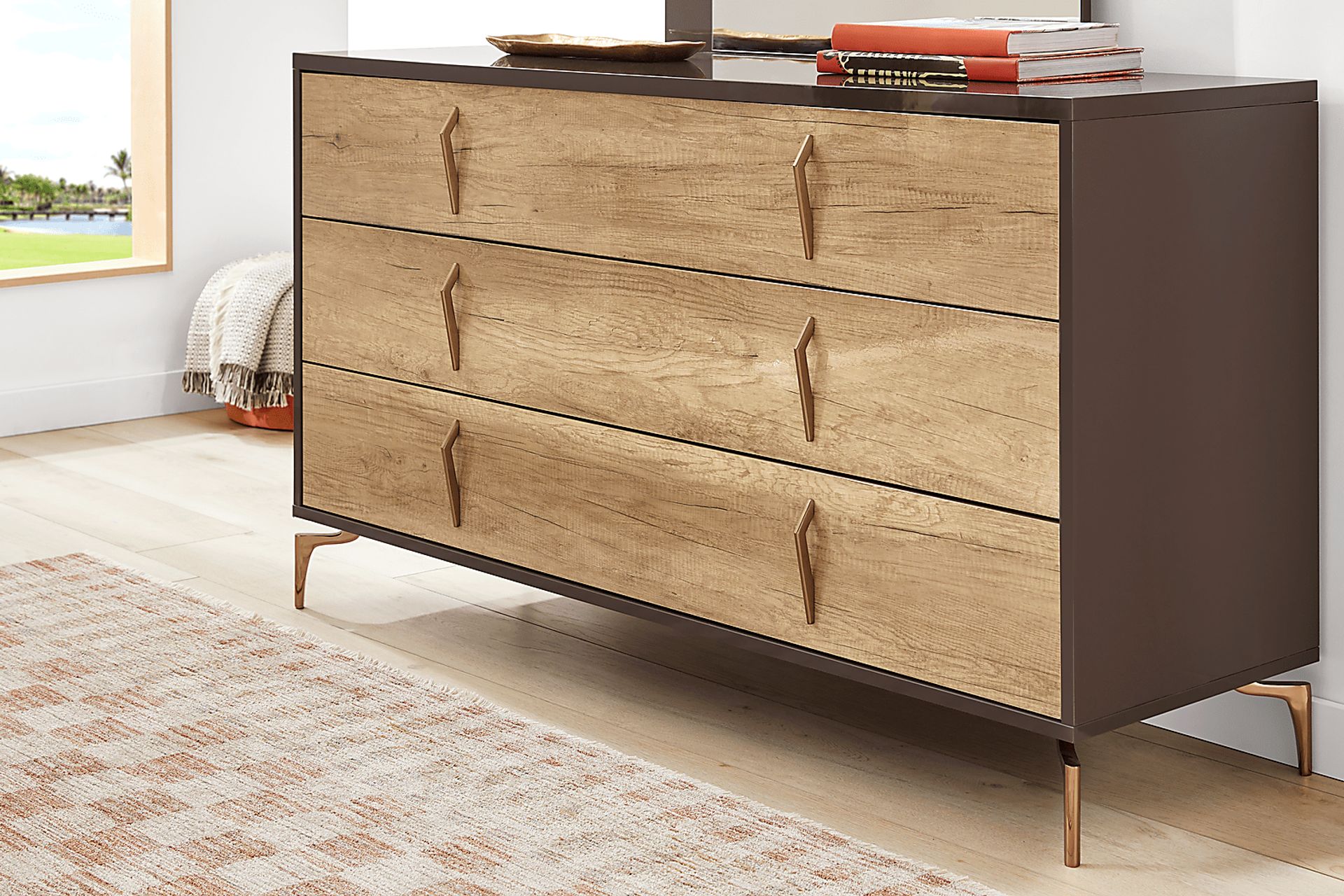 Esmedira Brown 5 Pc Queen Panel Bedroom - Image 7