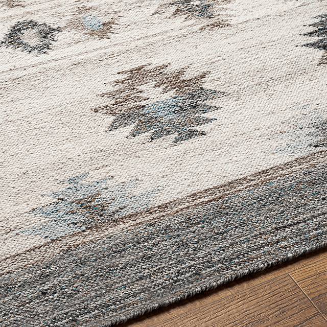 Everanette Blue 2'5 x 8' Rug - Thumbnail - Image 4