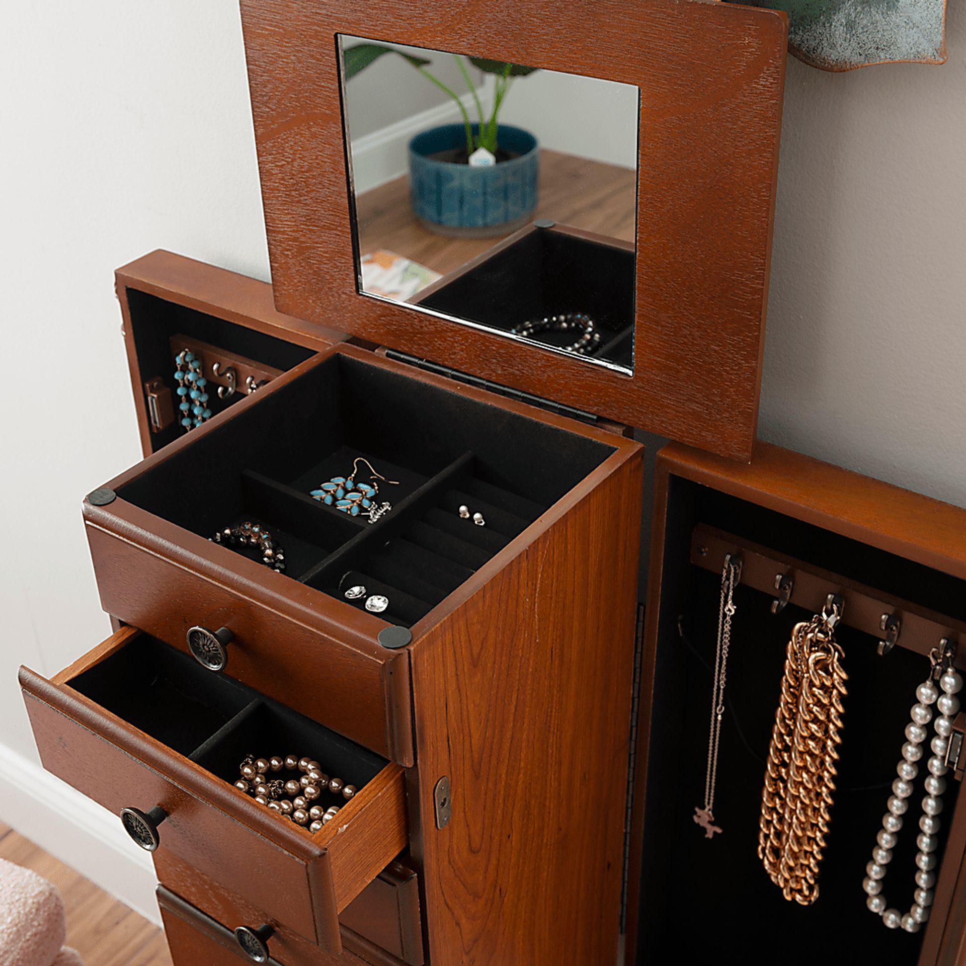 Everinaa Red Jewelry Armoire - Image 11