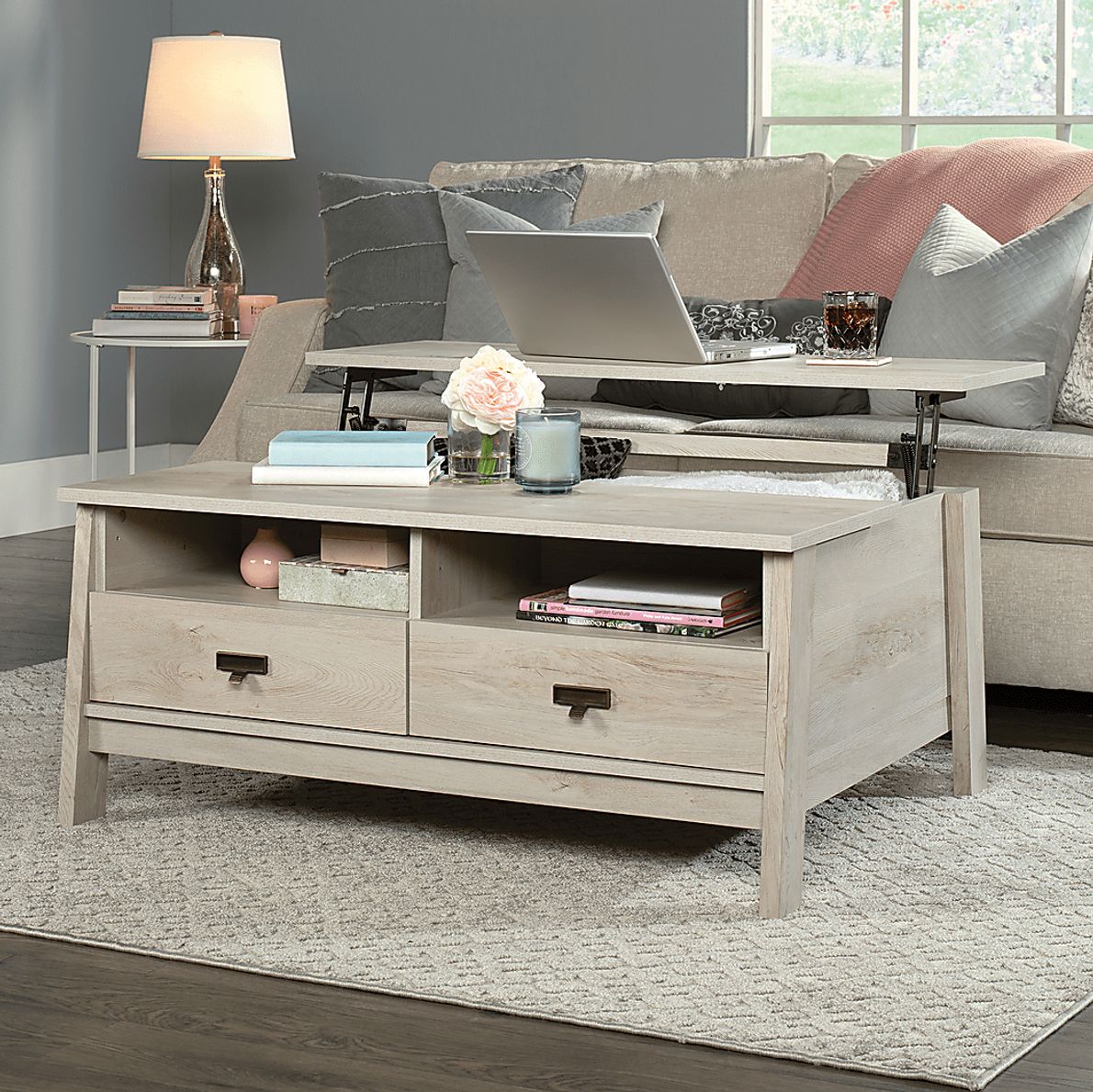 Everleth White Cocktail Table Rooms To Go