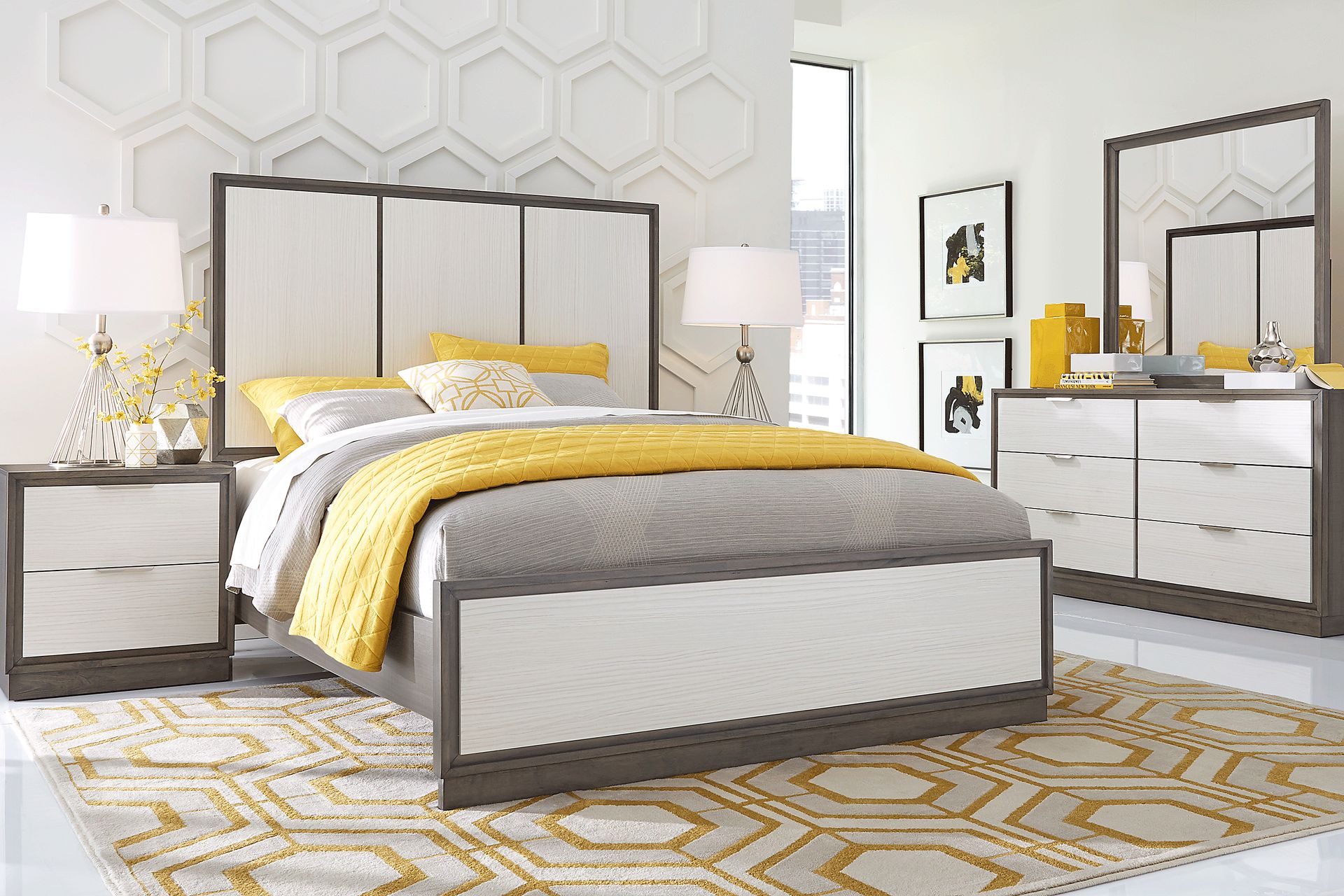 Everson Gray 7 Pc King Panel Bedroom - Image 1