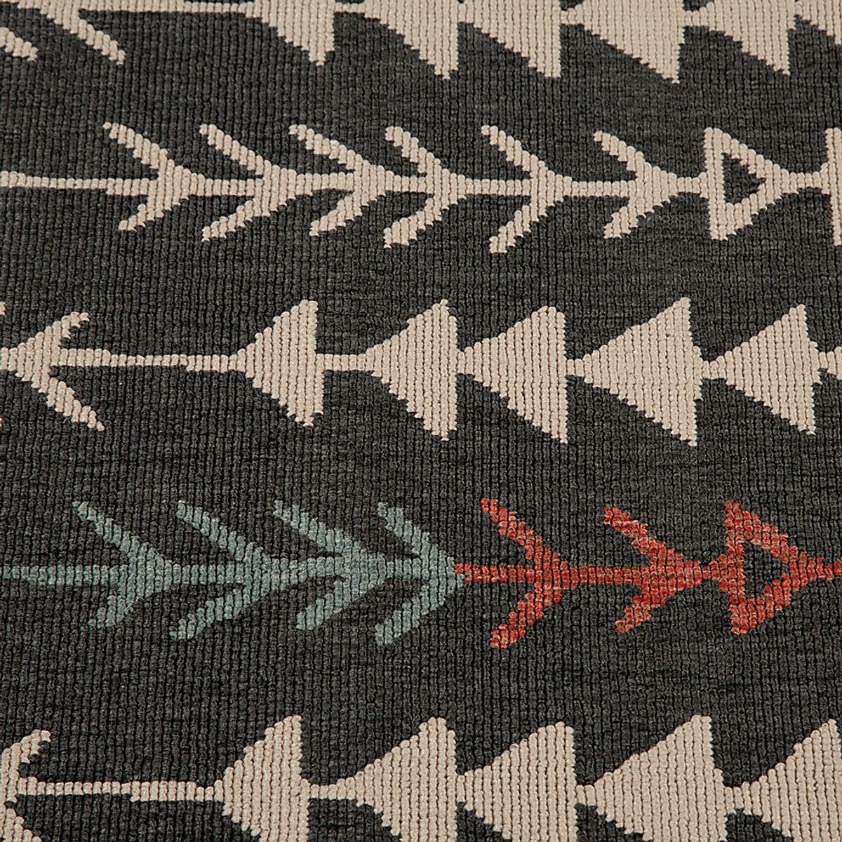 Blackwood Black,Ivory Beige,Black Outdoor Rugs | Rooms to Go