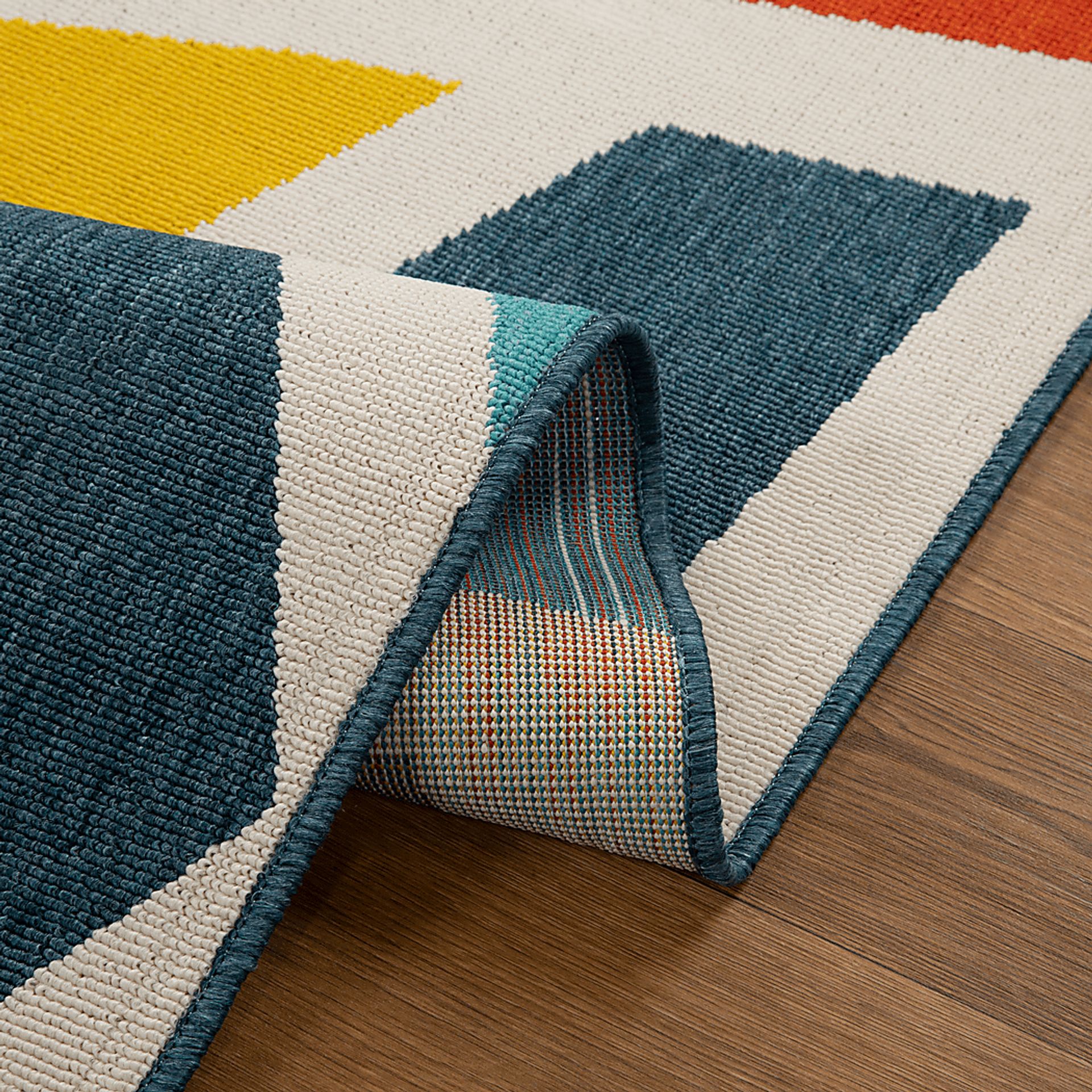 Evette Rios Karlisle Multi 5' x 7' Indoor/Outdoor Rug - Image 5