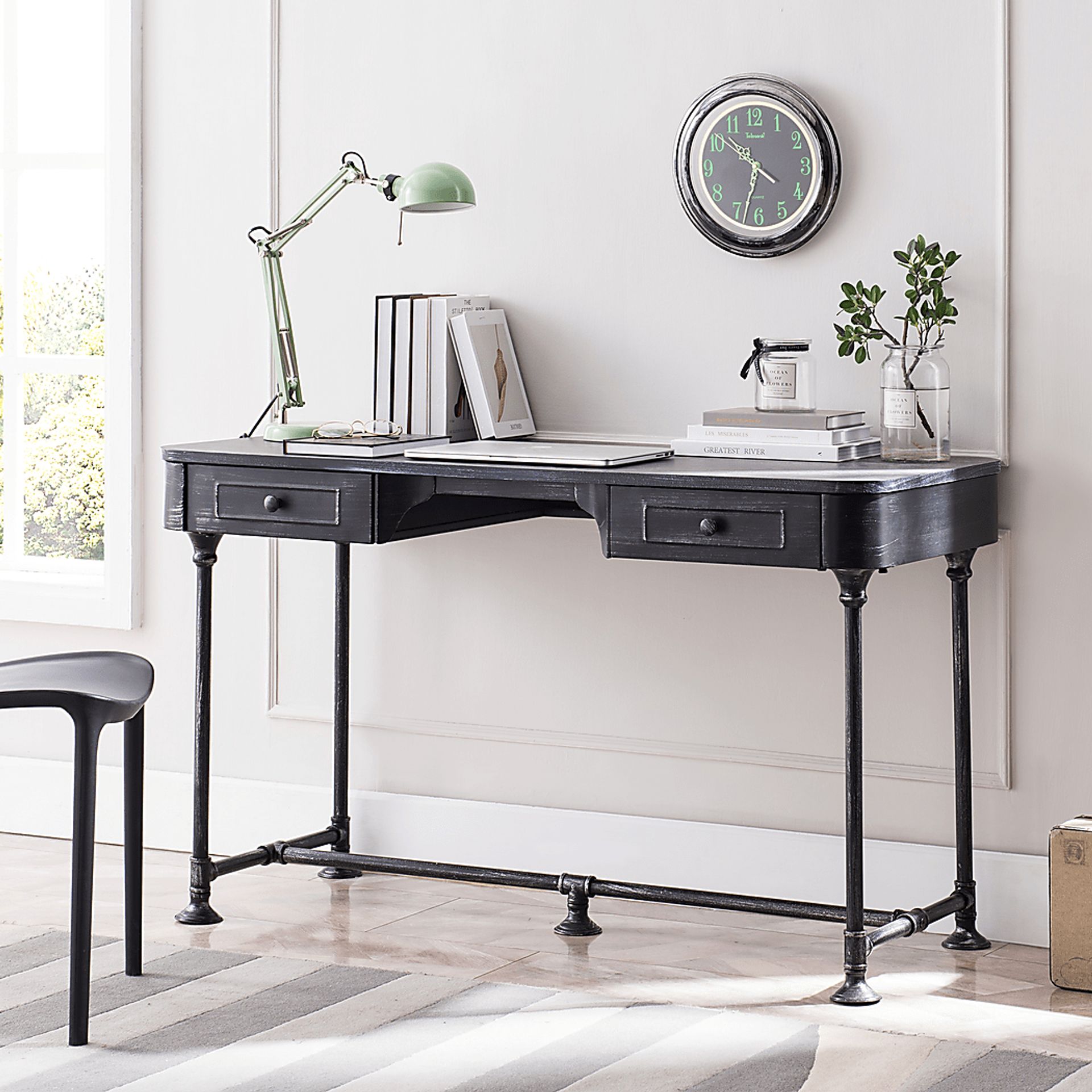 Ewers Black Desk - Image 4
