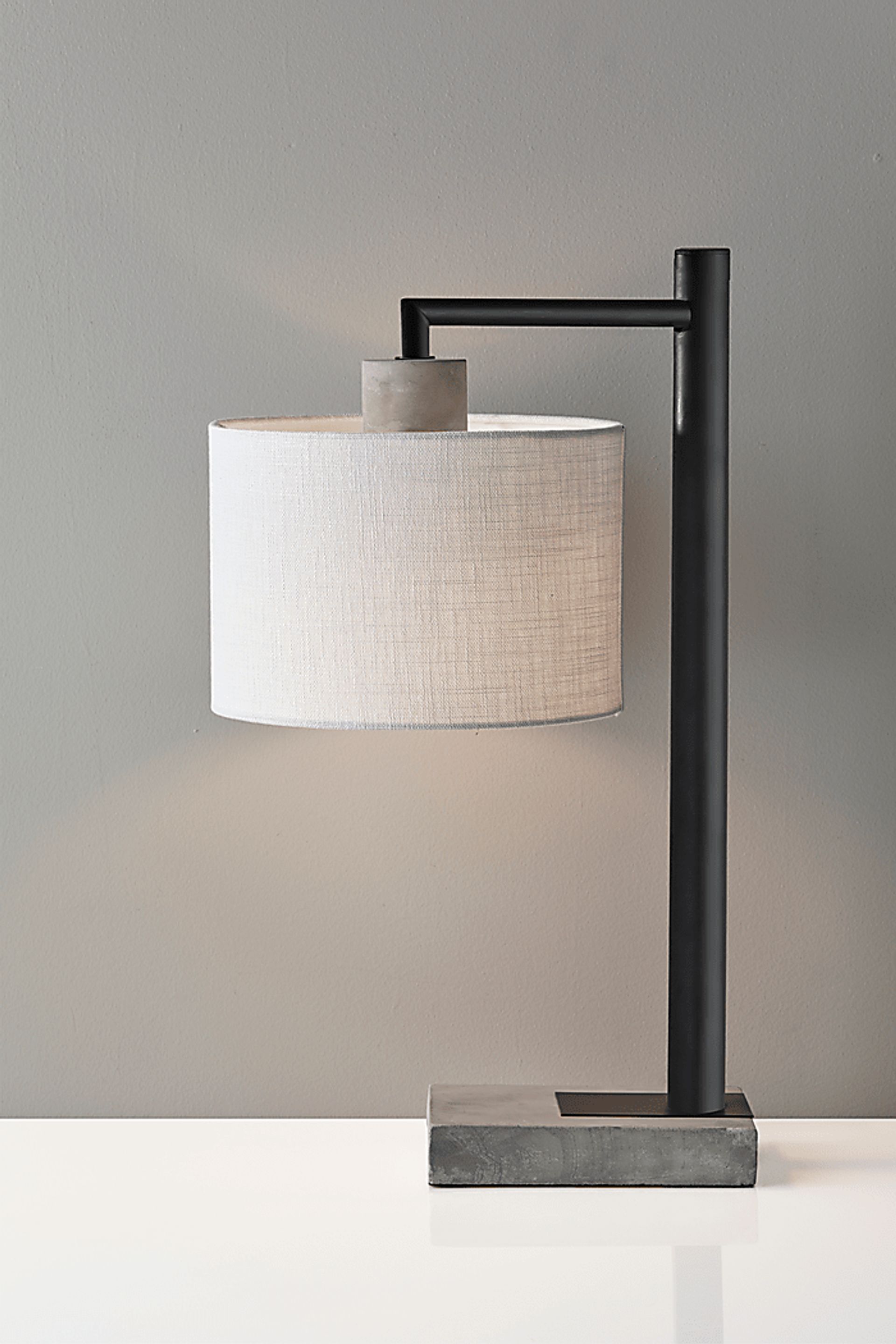 Expedition Lane Black Lamp - Image 3