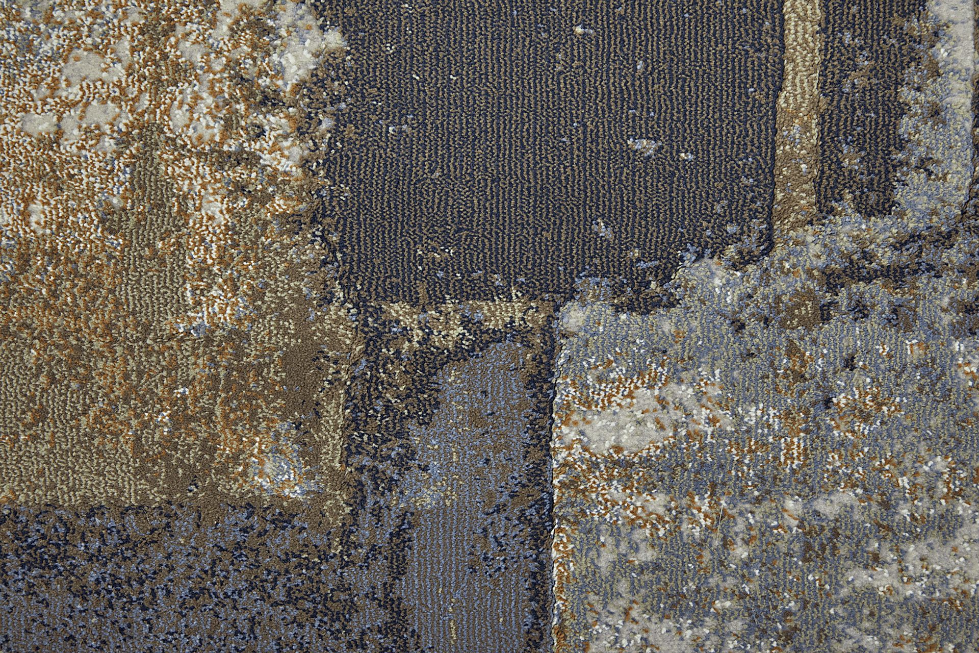 Exree Brown 3'10 x 6' Rug - Image 3