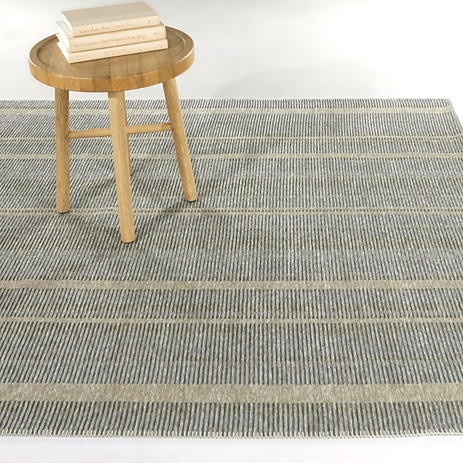 Eyla Blue 5'3 x 7' Rug - Image 2