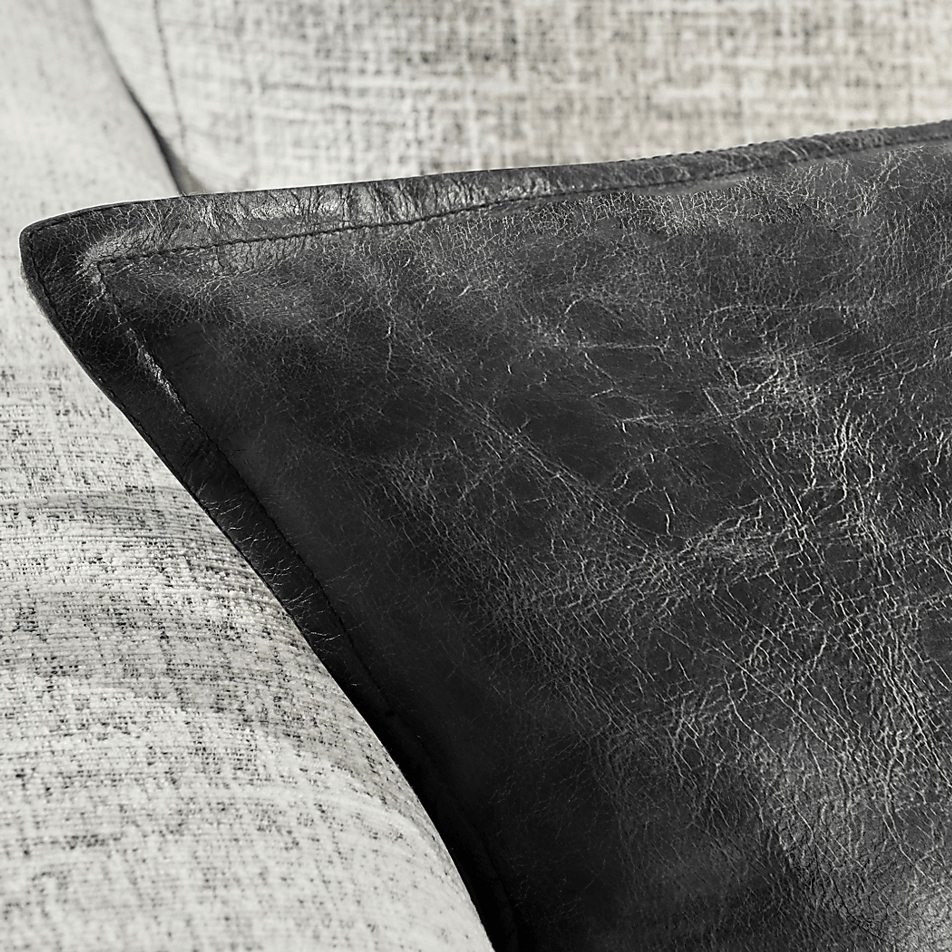 Ezama Black Lumbar Pillow - Image 8