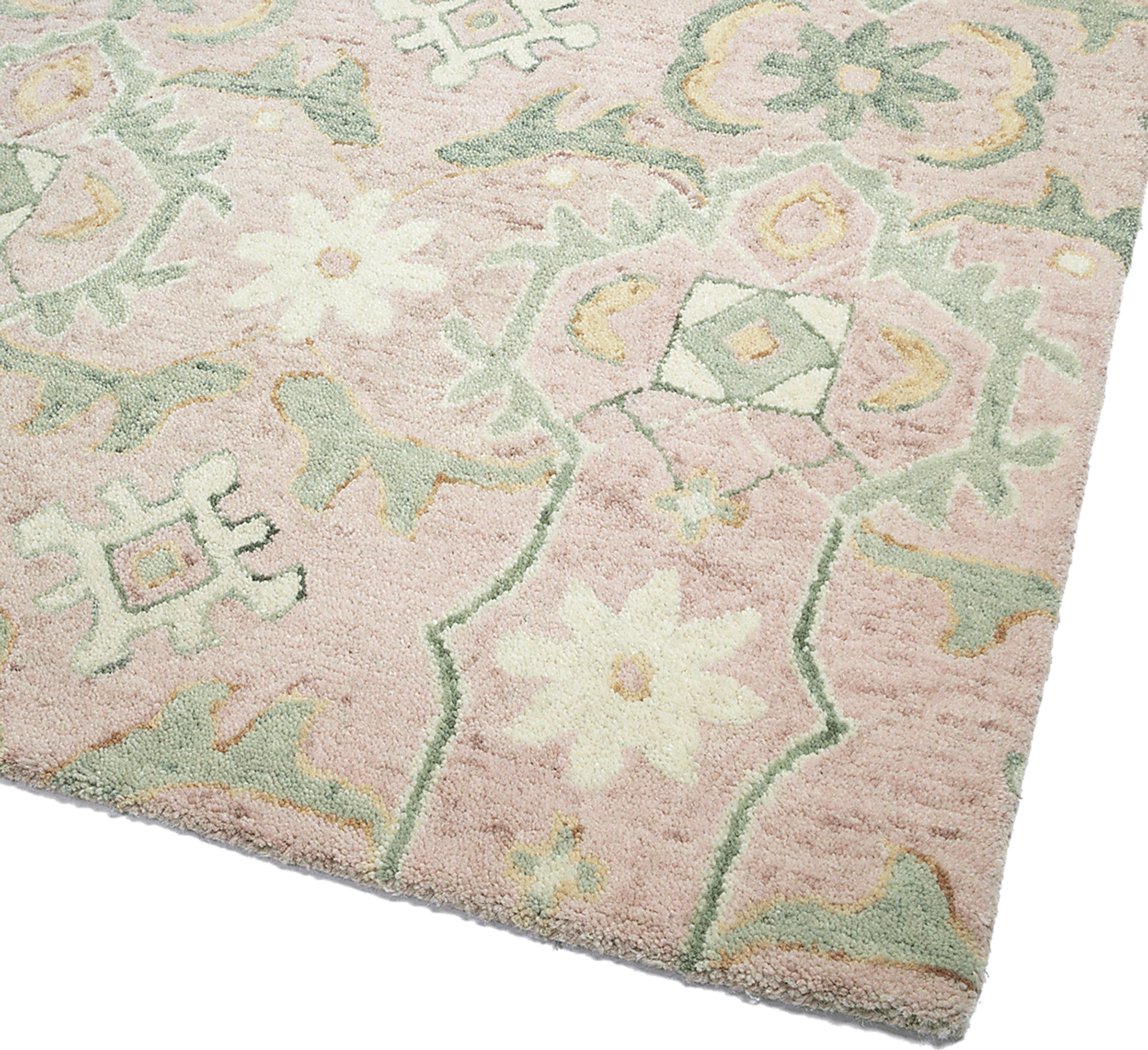 Ezelda Pink 5' x 7'9 Rug - Image 4