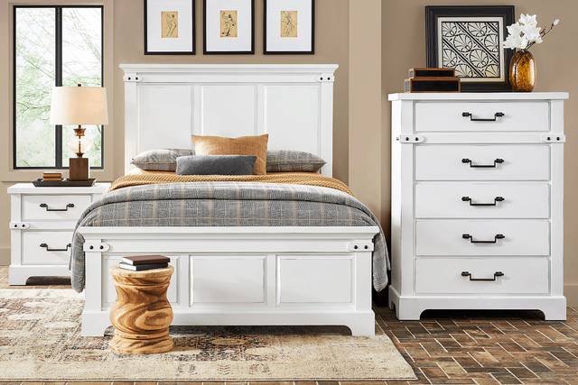 Fairhaven White 5 Pc Queen Panel Bedroom - Thumbnail - Image 1