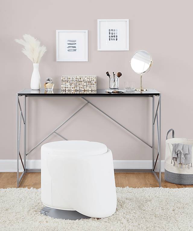 Fairington White Swivel Accent Chair - Thumbnail - Image 15