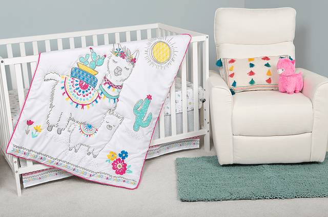 Fancy Llama White 4 Pc Baby Bedding Set - Thumbnail - Image 12