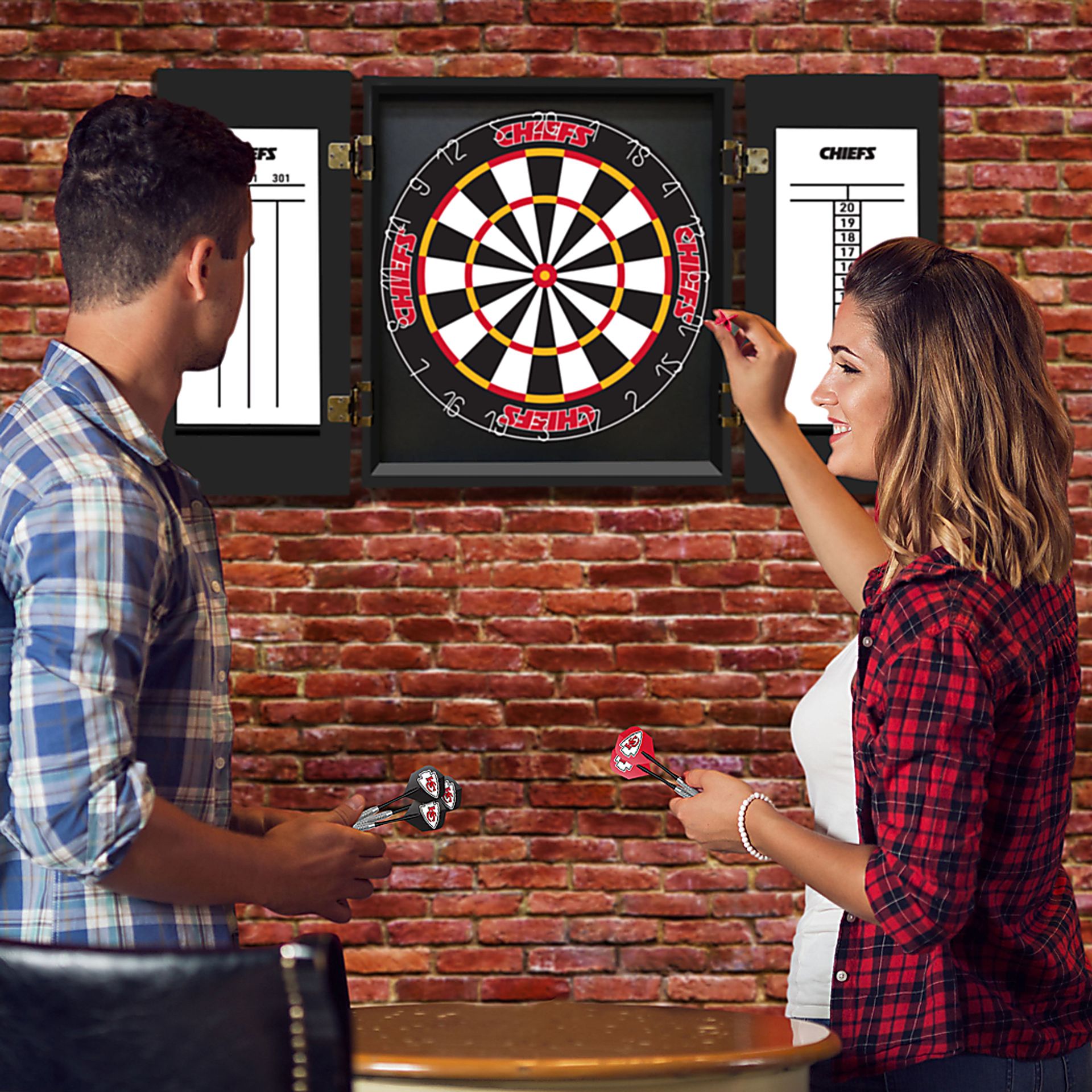 Kansas City Chiefs Black Dartboard Set - Image 8