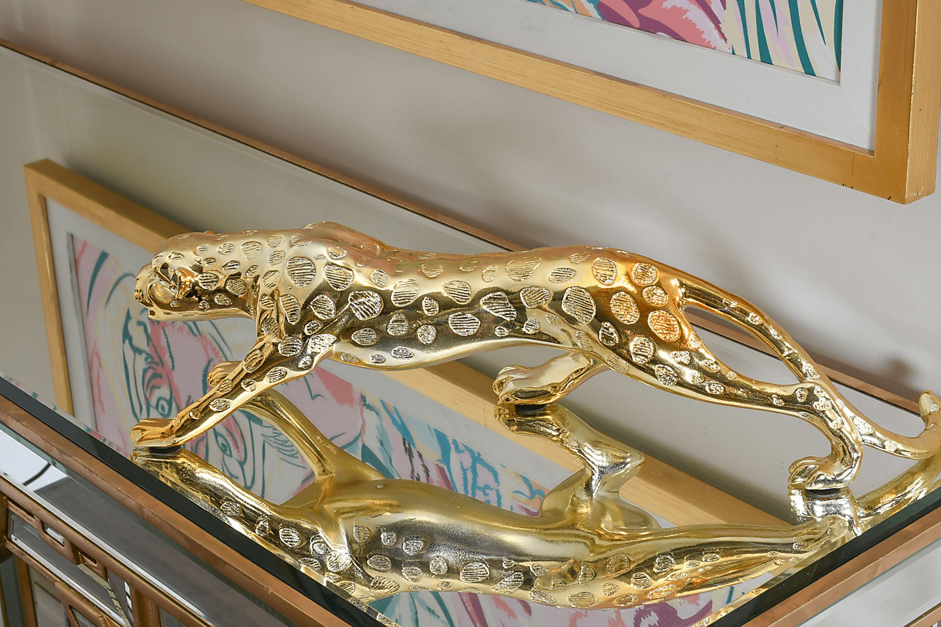 Faraa II Gold Sculpture - Image 2