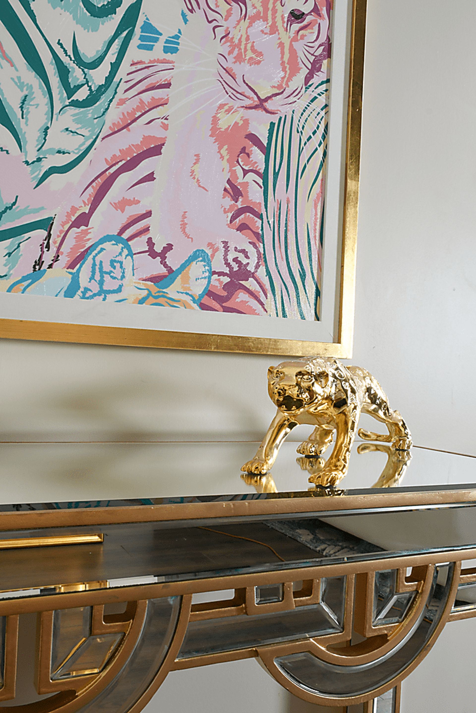 Faraa II Gold Sculpture - Image 5