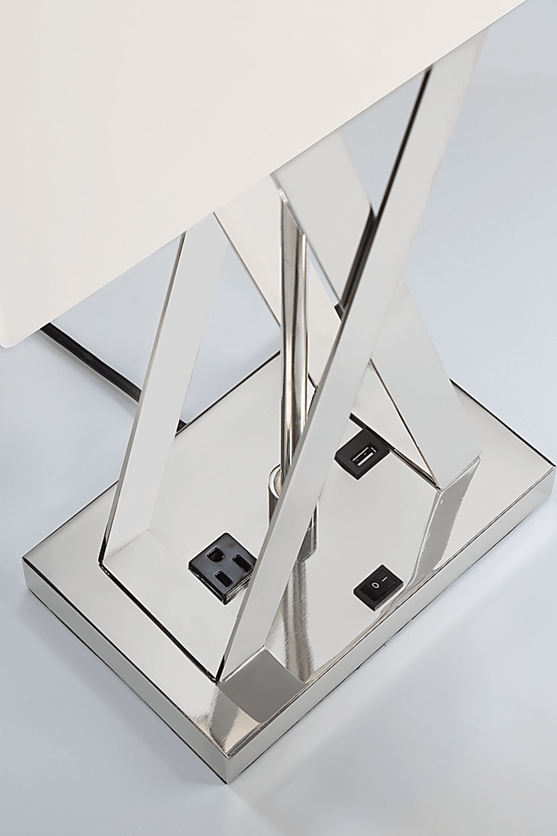 Faraday Place Nickel Table Lamp - Image 2